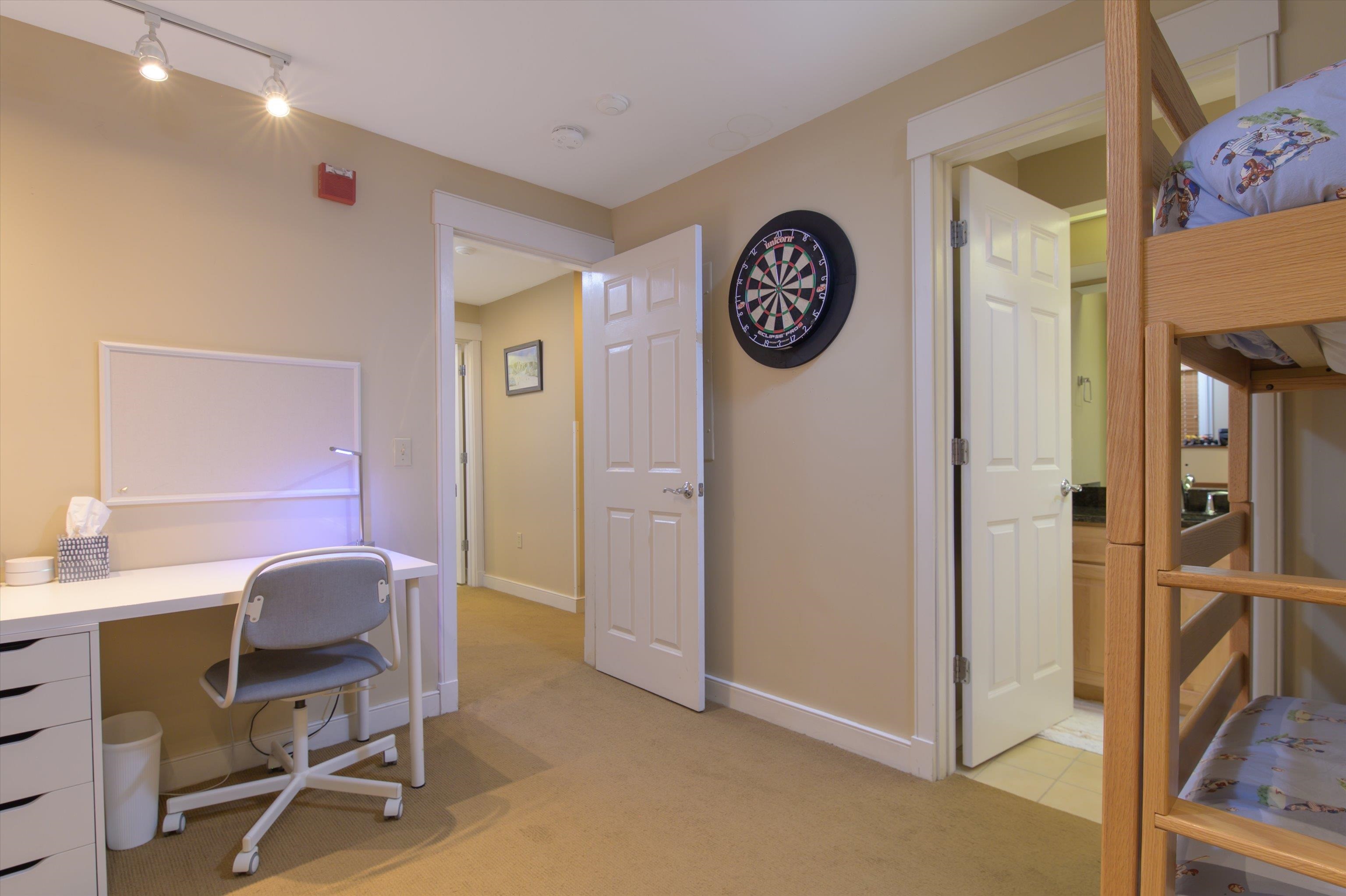 245 Solitude Road Unit: M-102