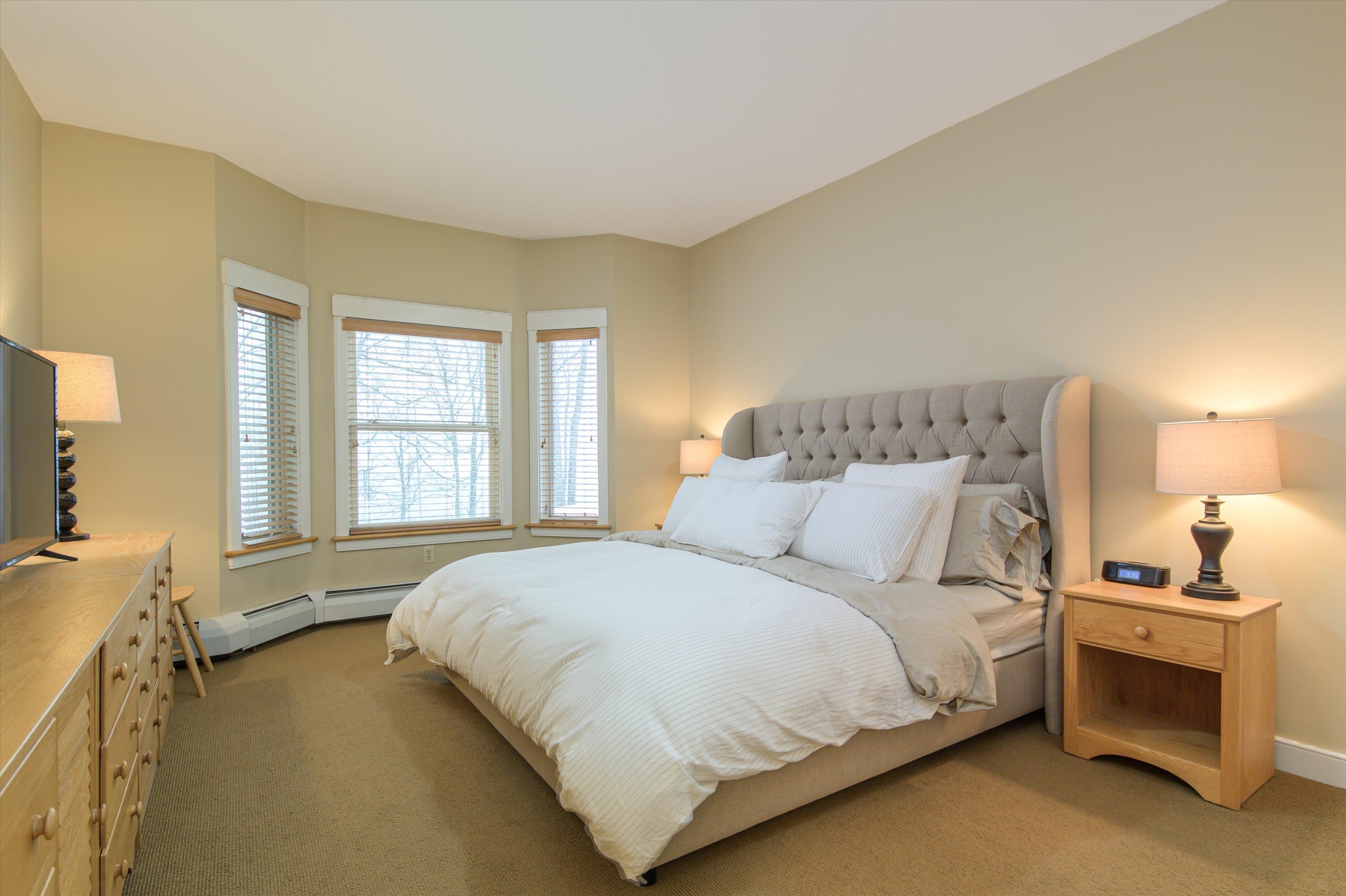 245 Solitude Road Unit: M-102