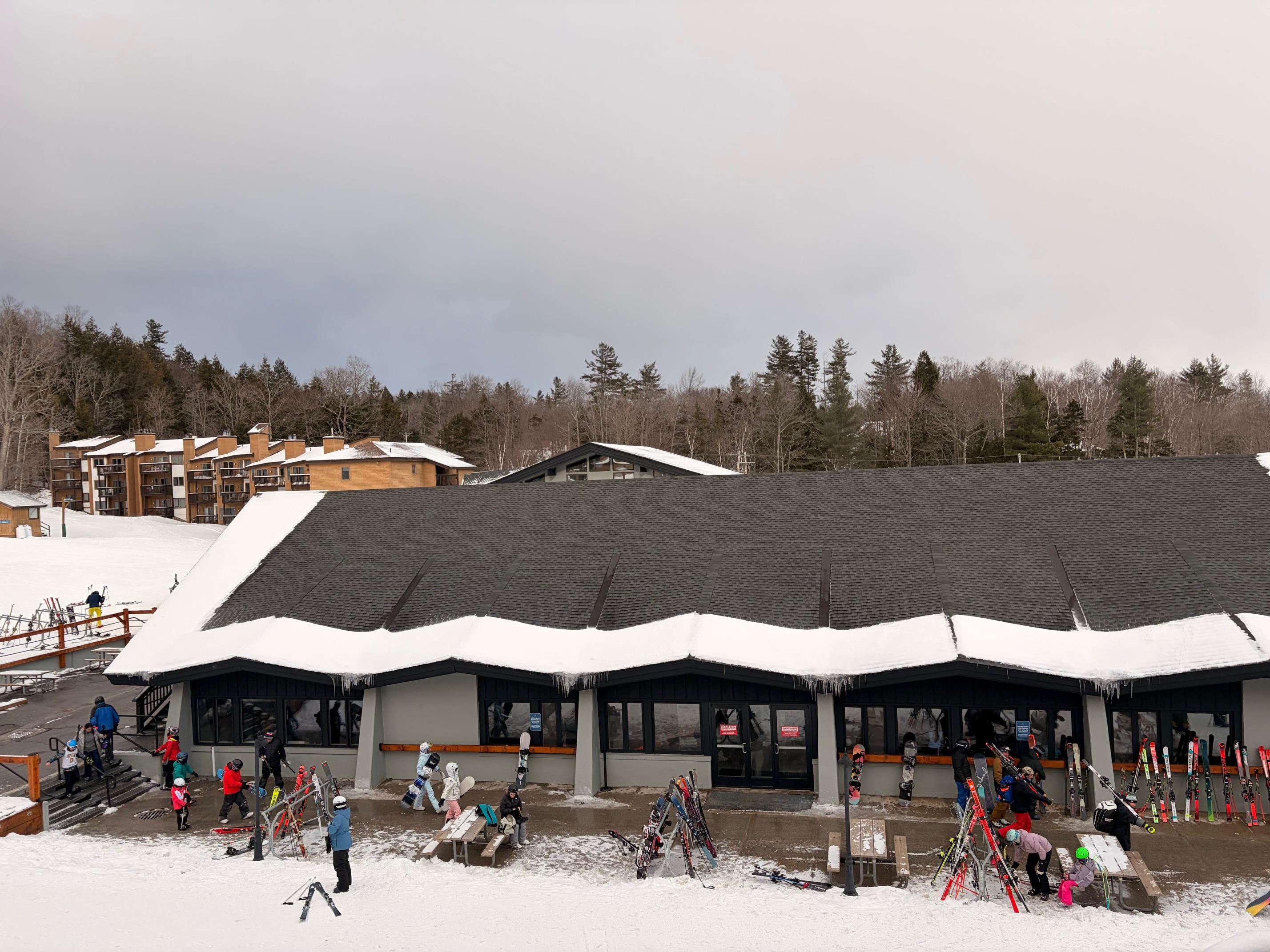 350 Mountain Road Unit: B303