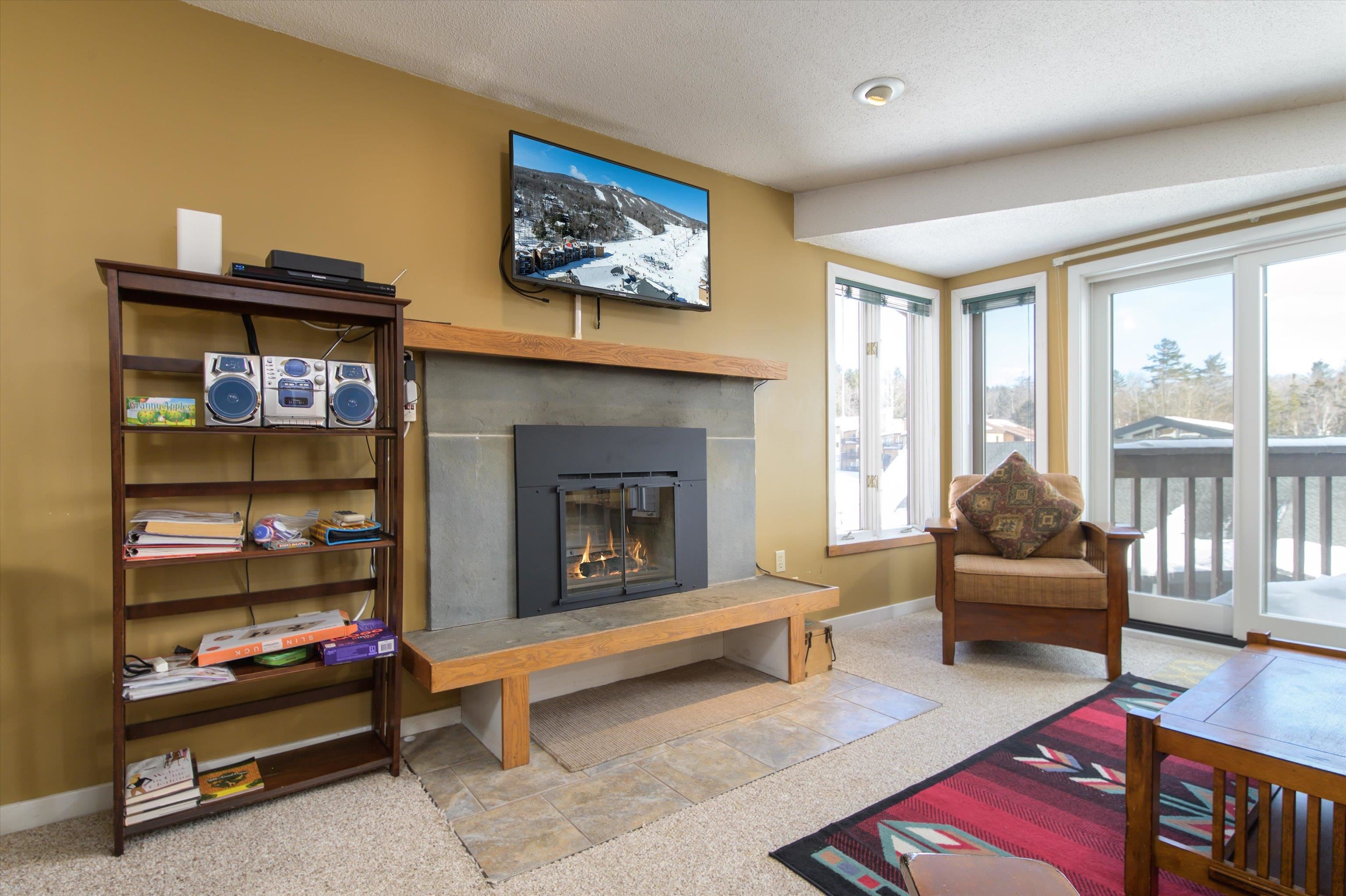 350 Mountain Road Unit: B303