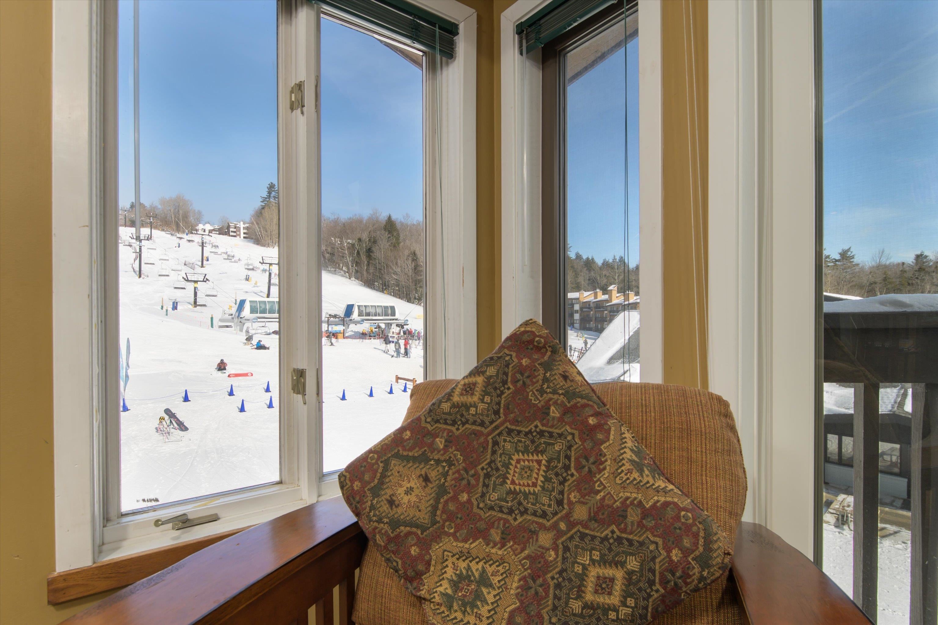 350 Mountain Road Unit: B303