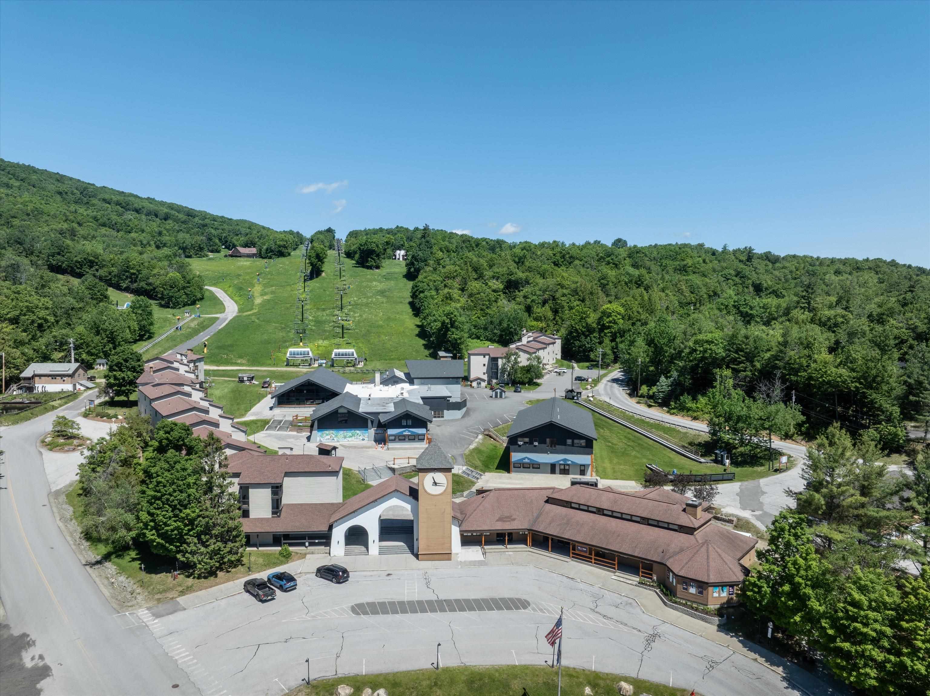 350 Mountain Road Unit: B303