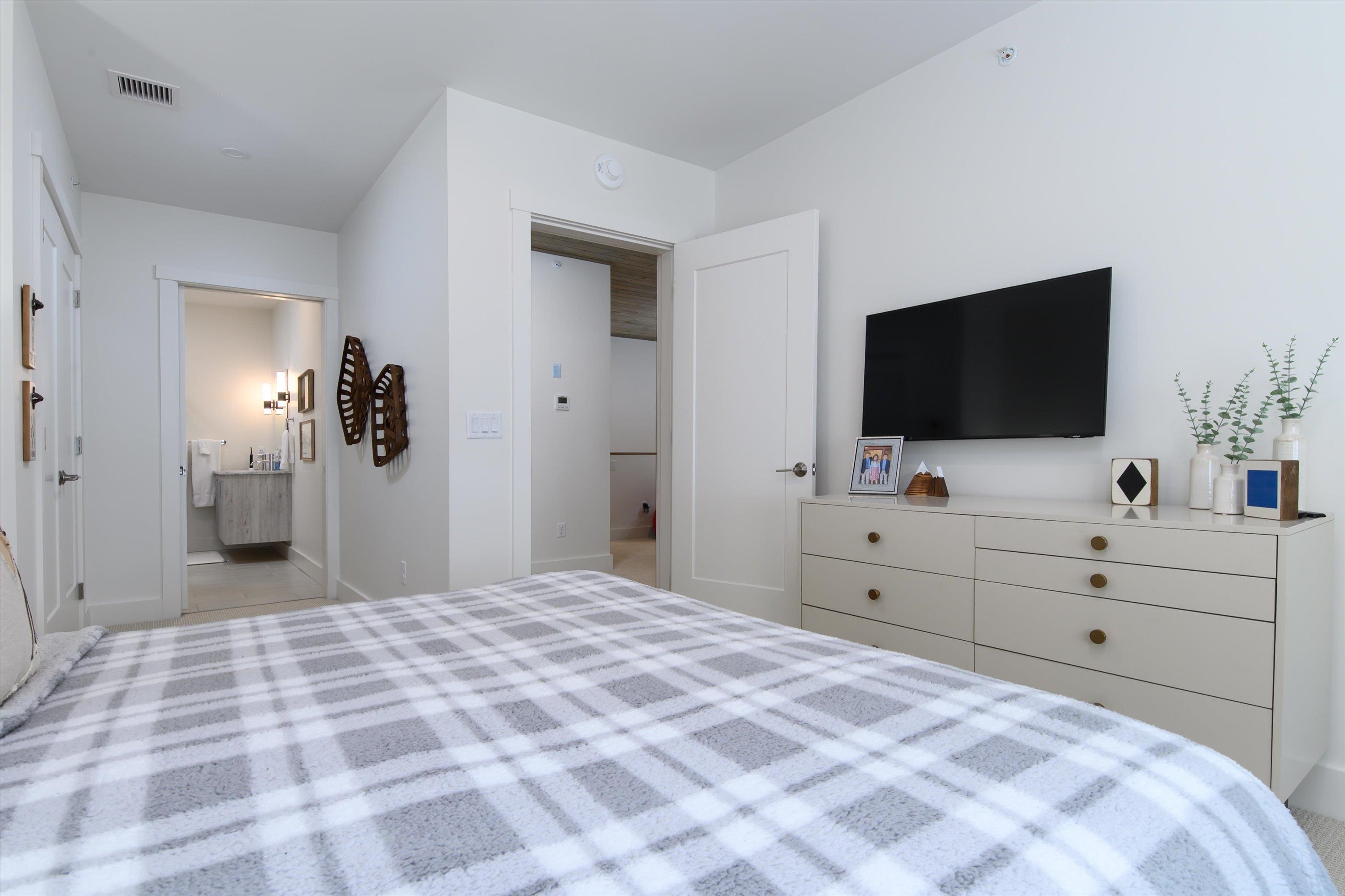 37 Village Center Road Unit: Blue Spruce #4