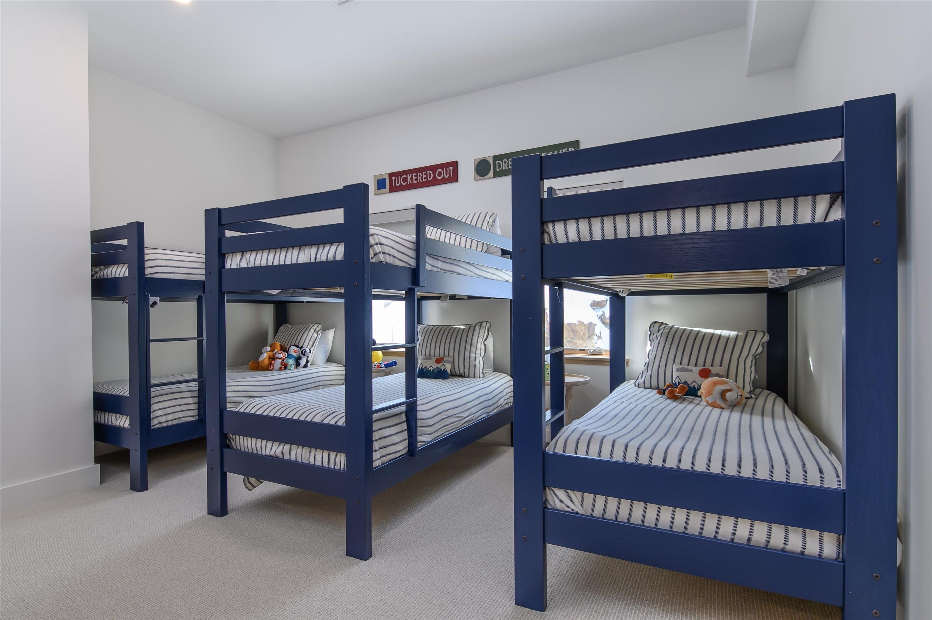 37 Village Center Road Unit: Blue Spruce #4