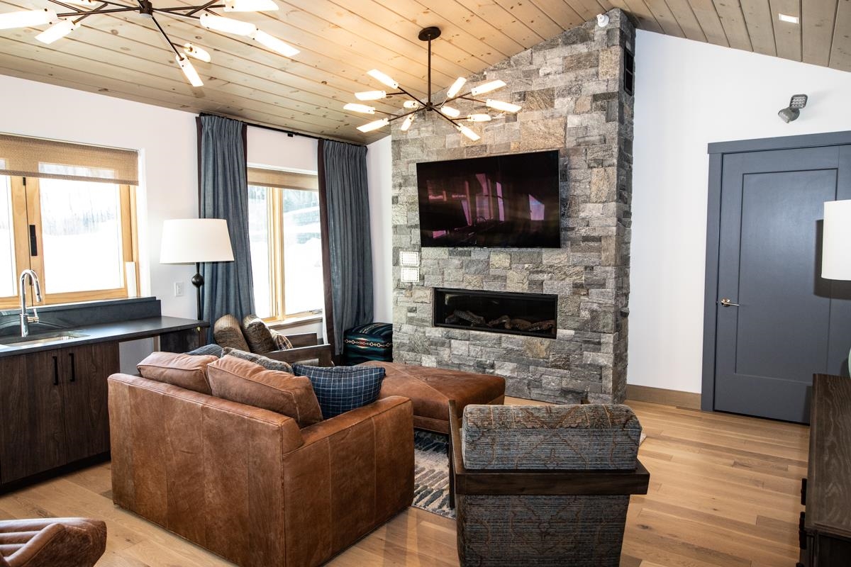 37 Village Center Road Unit: Blue Spruce #4