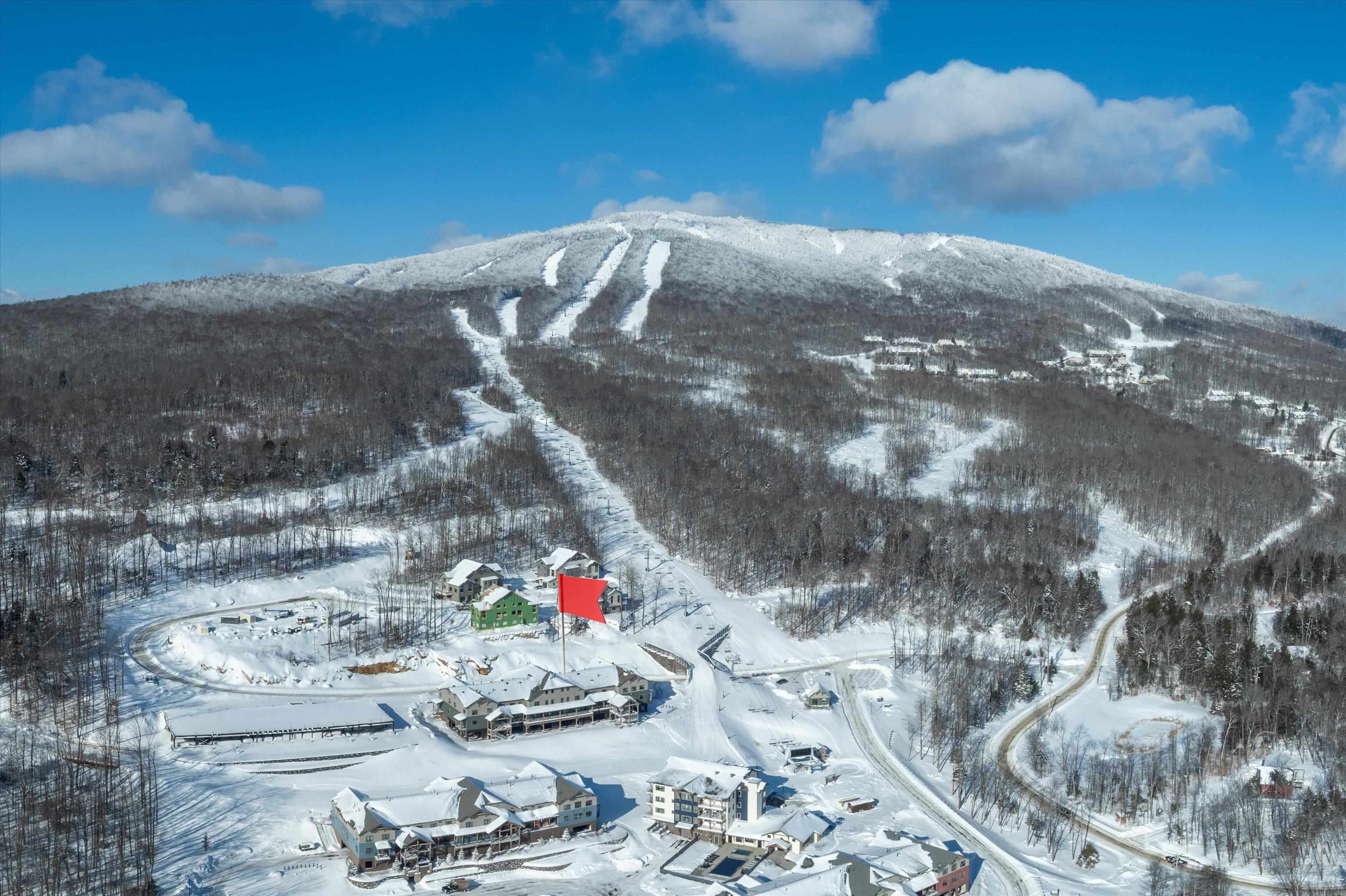 37 Village Center Road Unit: Blue Spruce #4