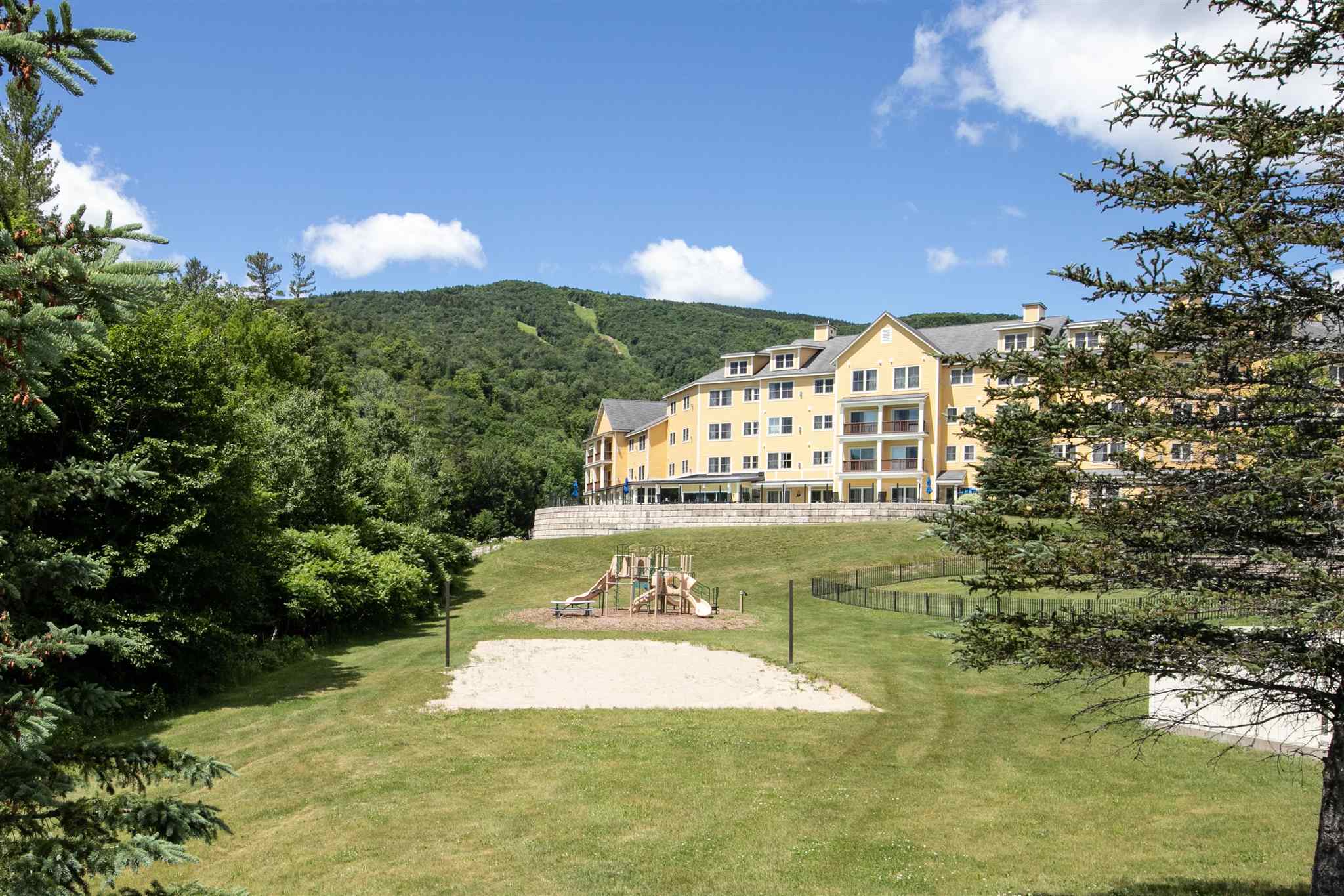 371/373 Qtr. I I I Jackson Gore Inn