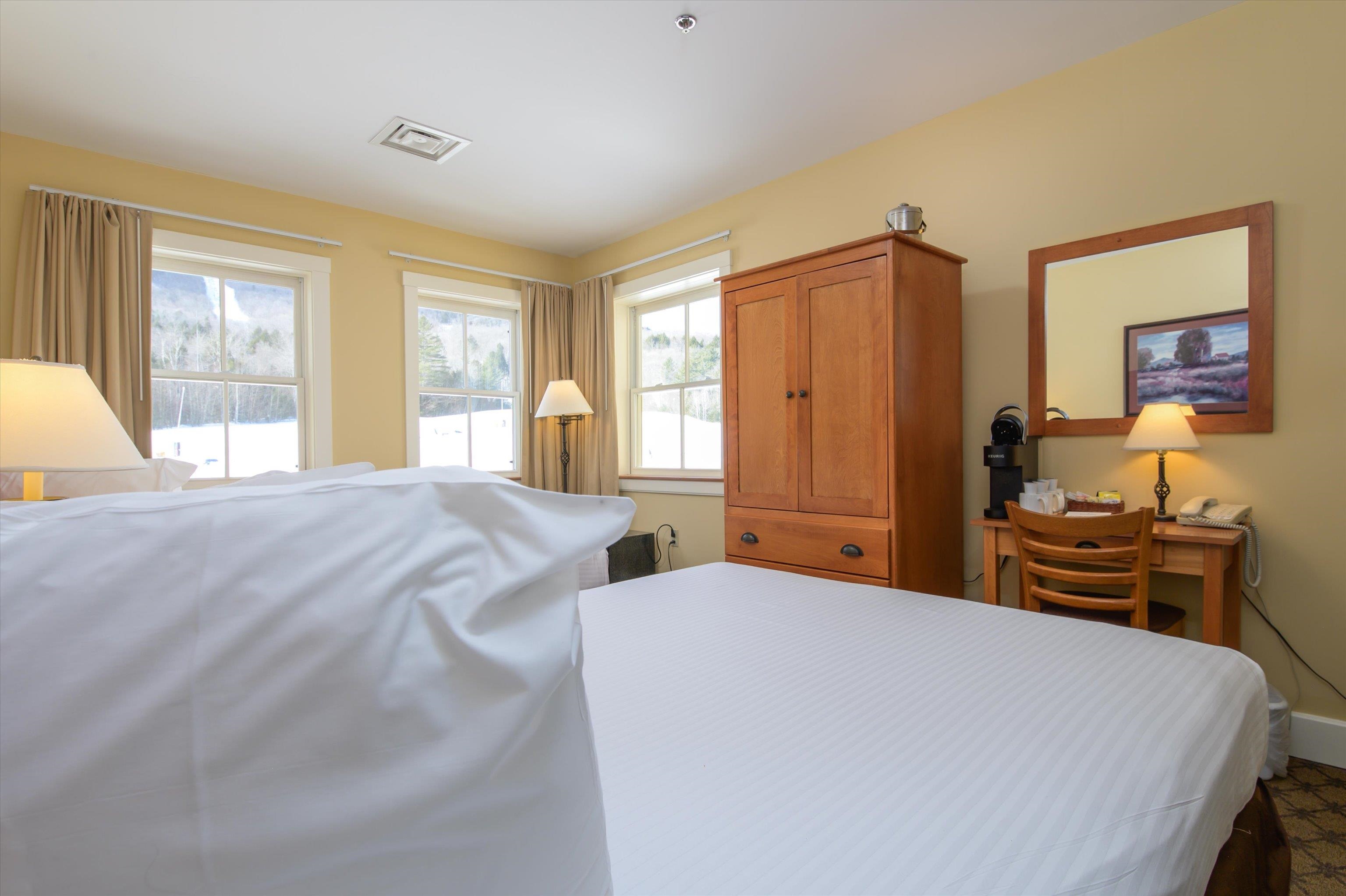 371/373 Qtr. I I I Jackson Gore Inn