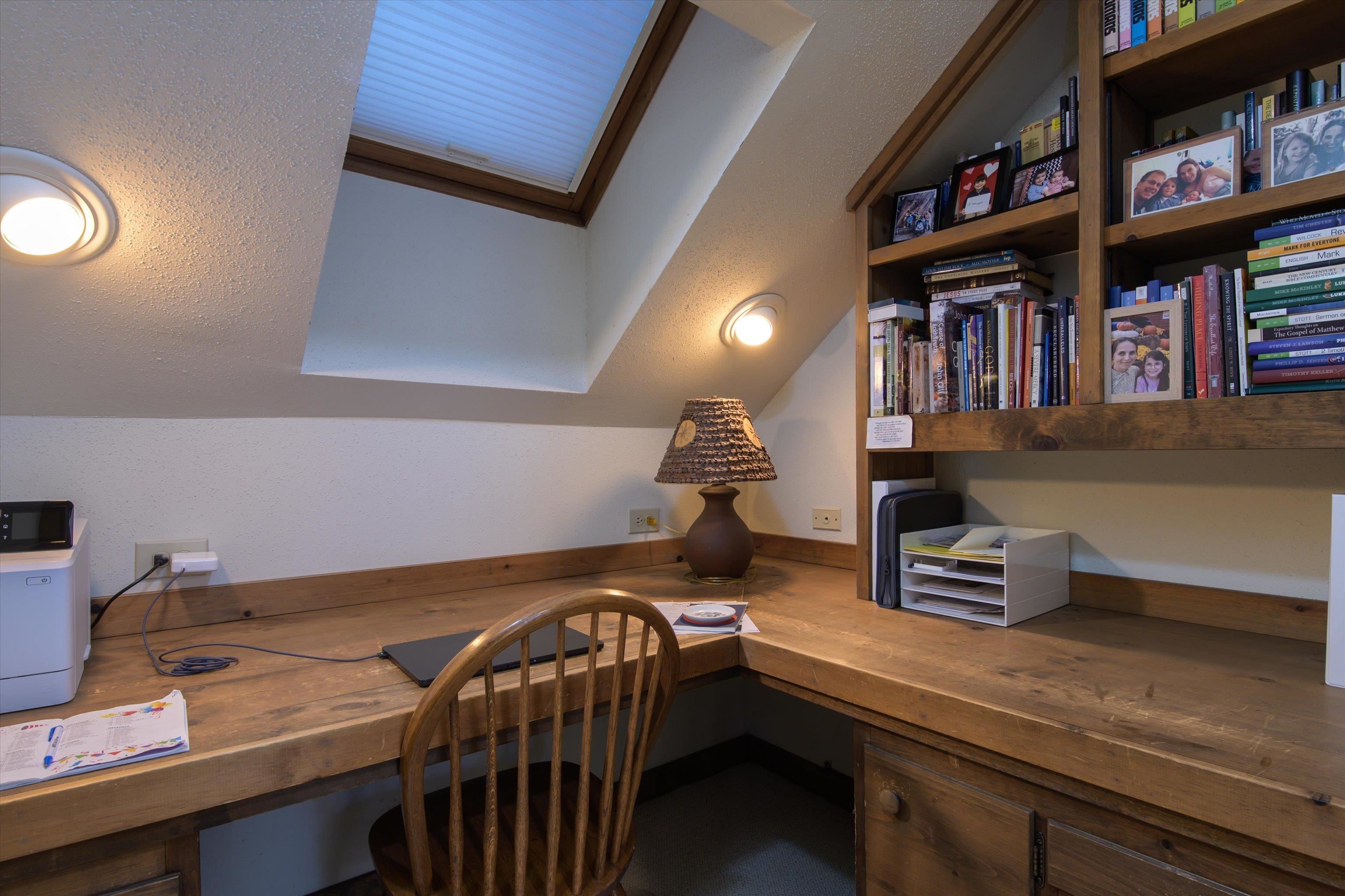 879 East Ash Road Unit: 5