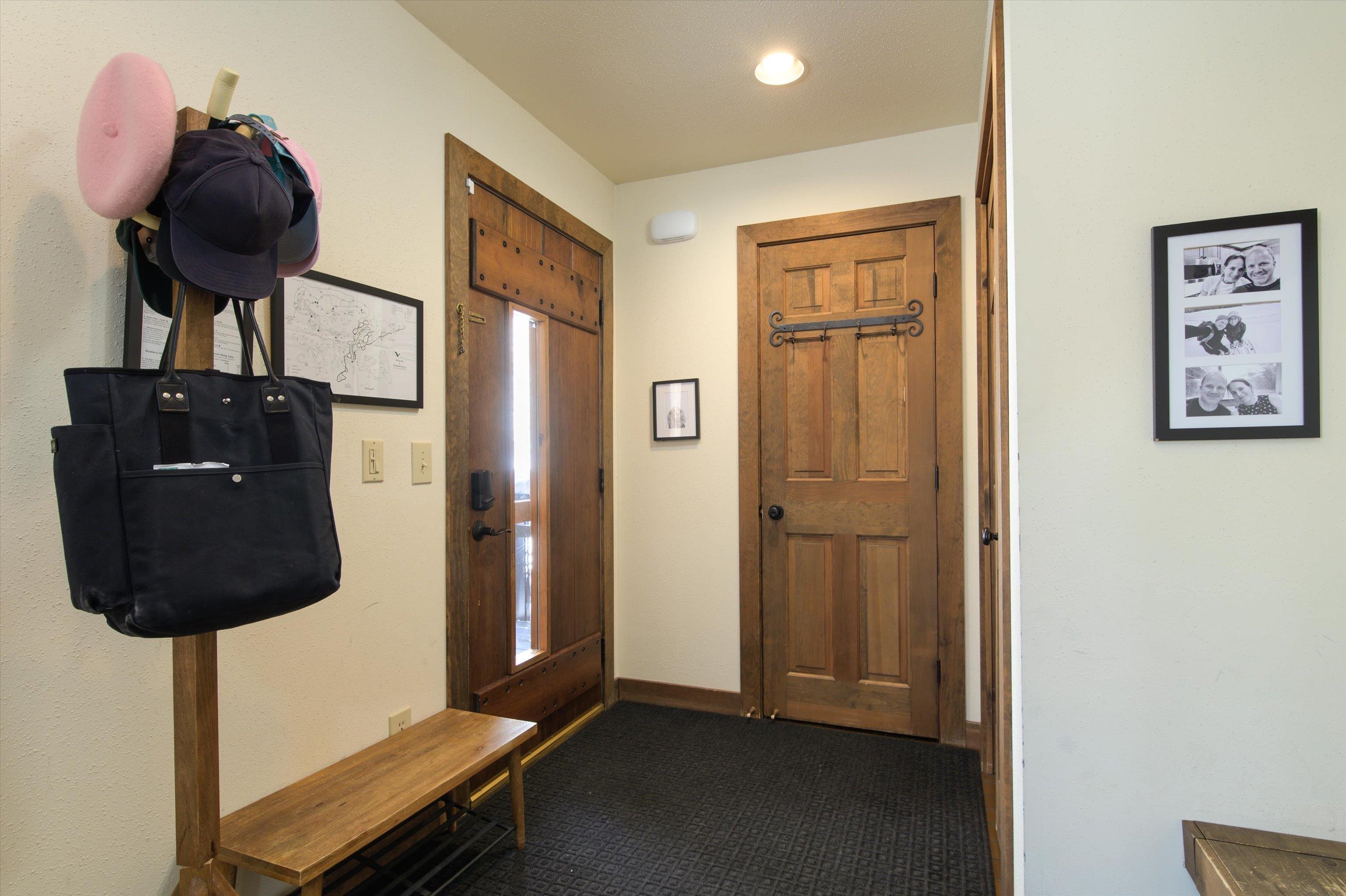 879 East Ash Road Unit: 5