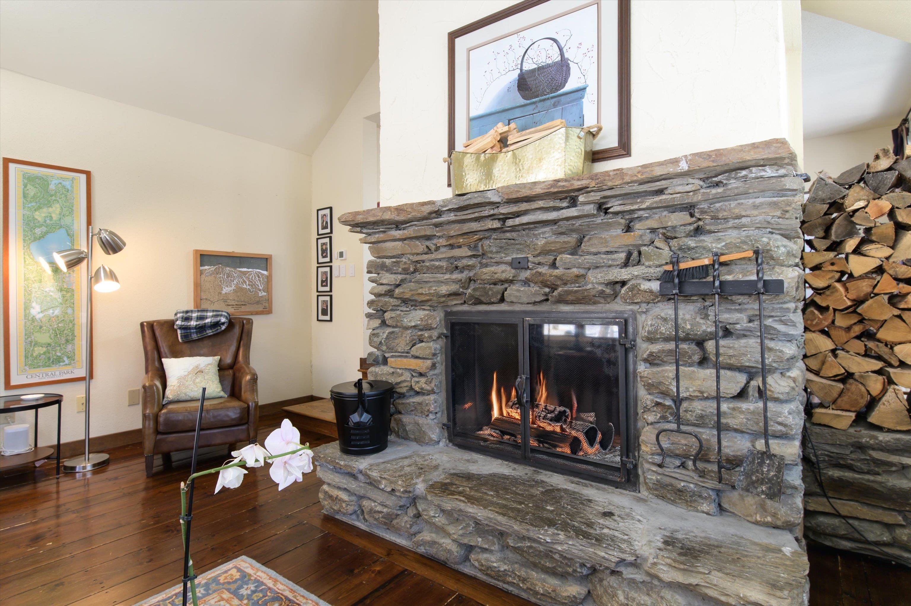 879 East Ash Road Unit: 5