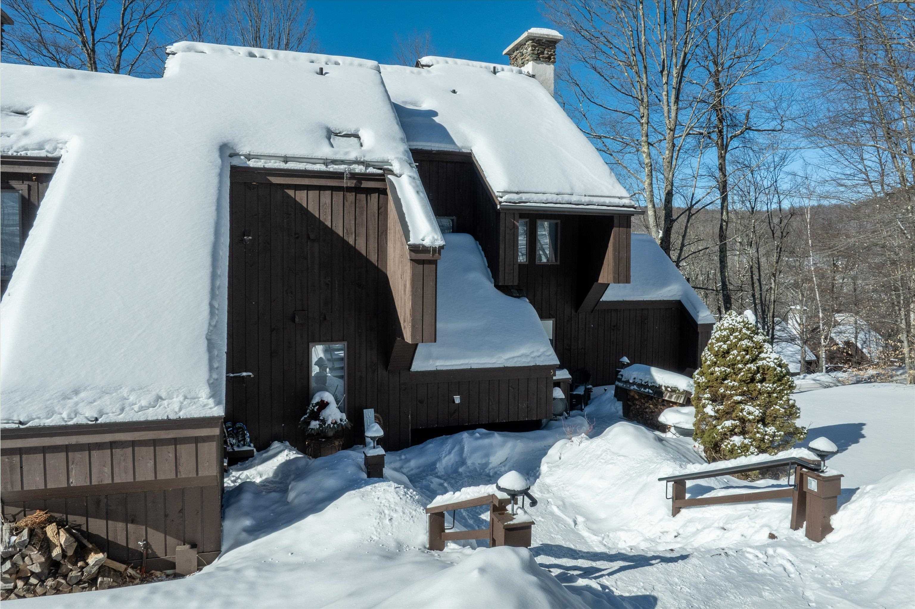 879 East Ash Road Unit: 5