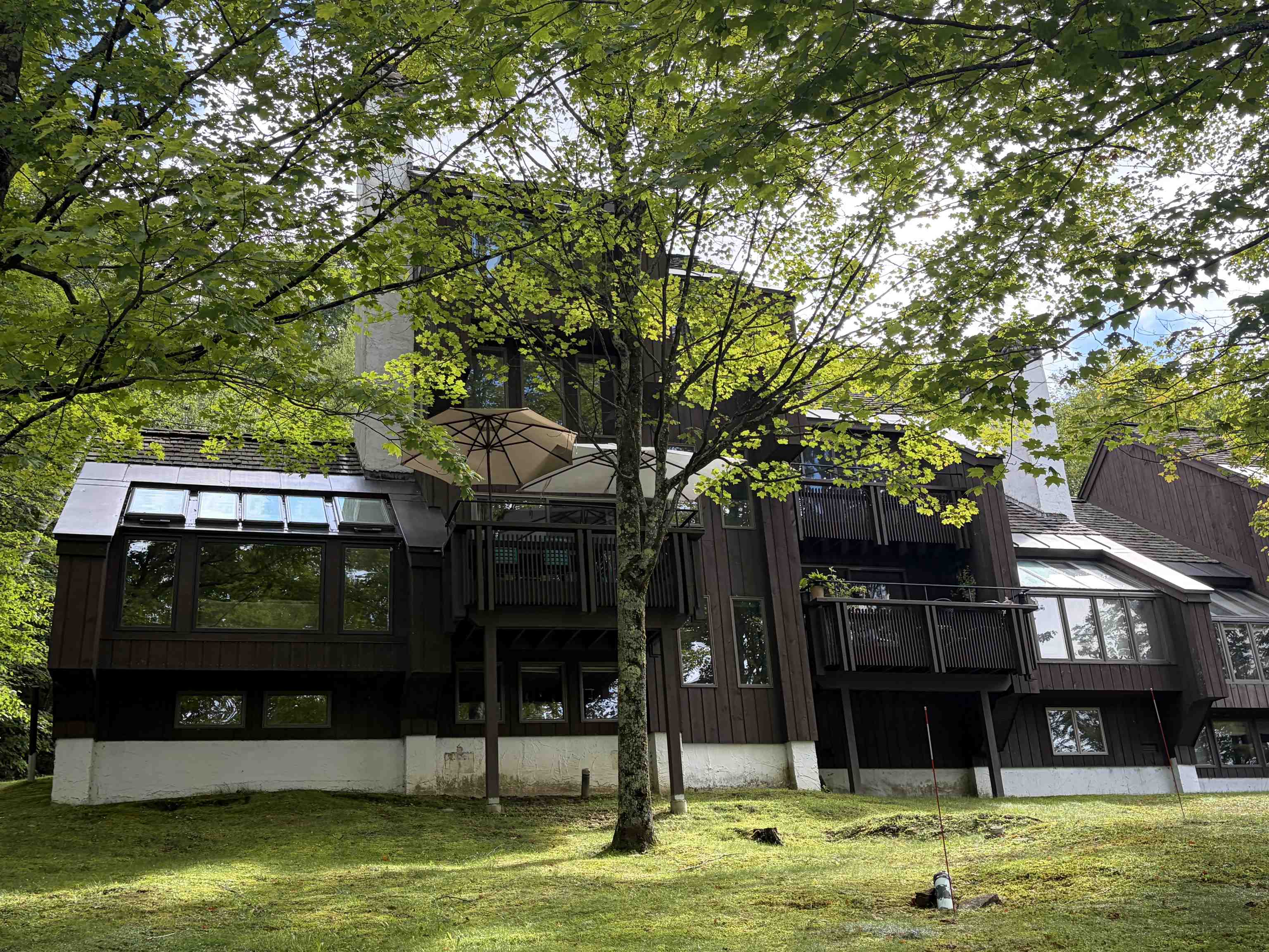 879 East Ash Road Unit: 5