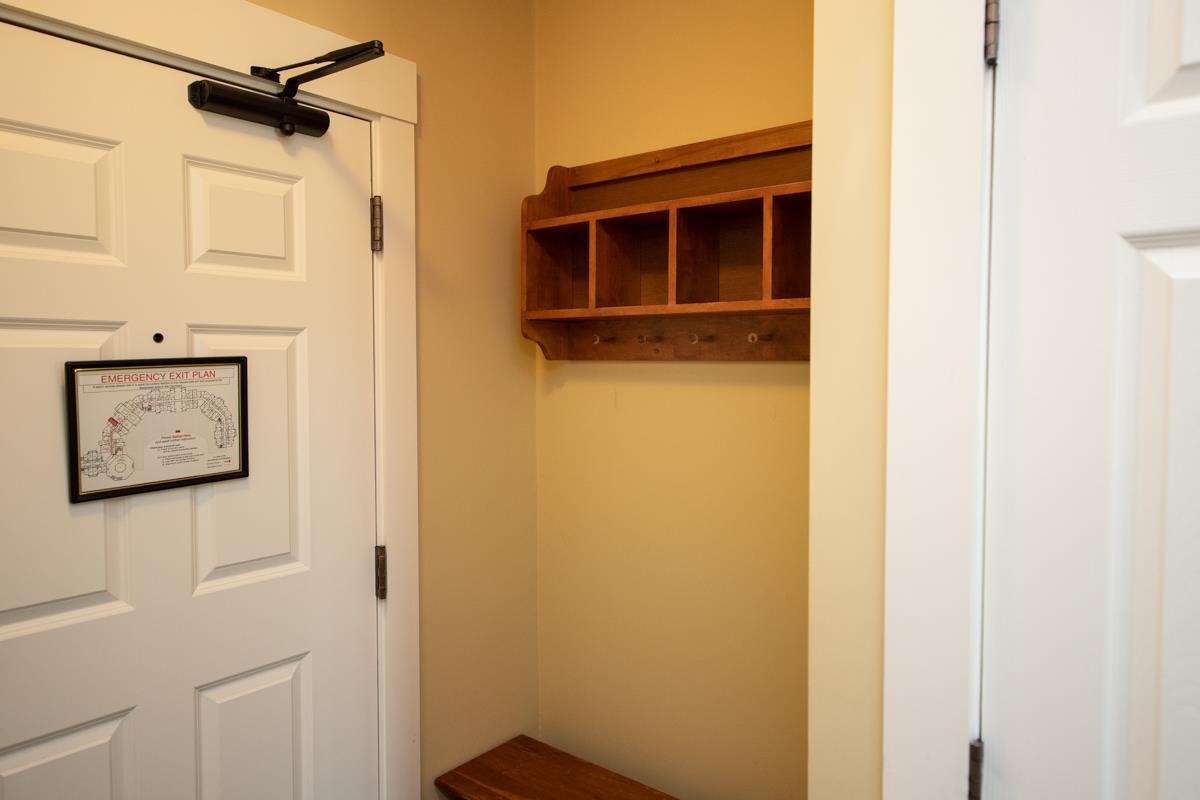 264/266 Qtr. I V Jackson Gore Inn