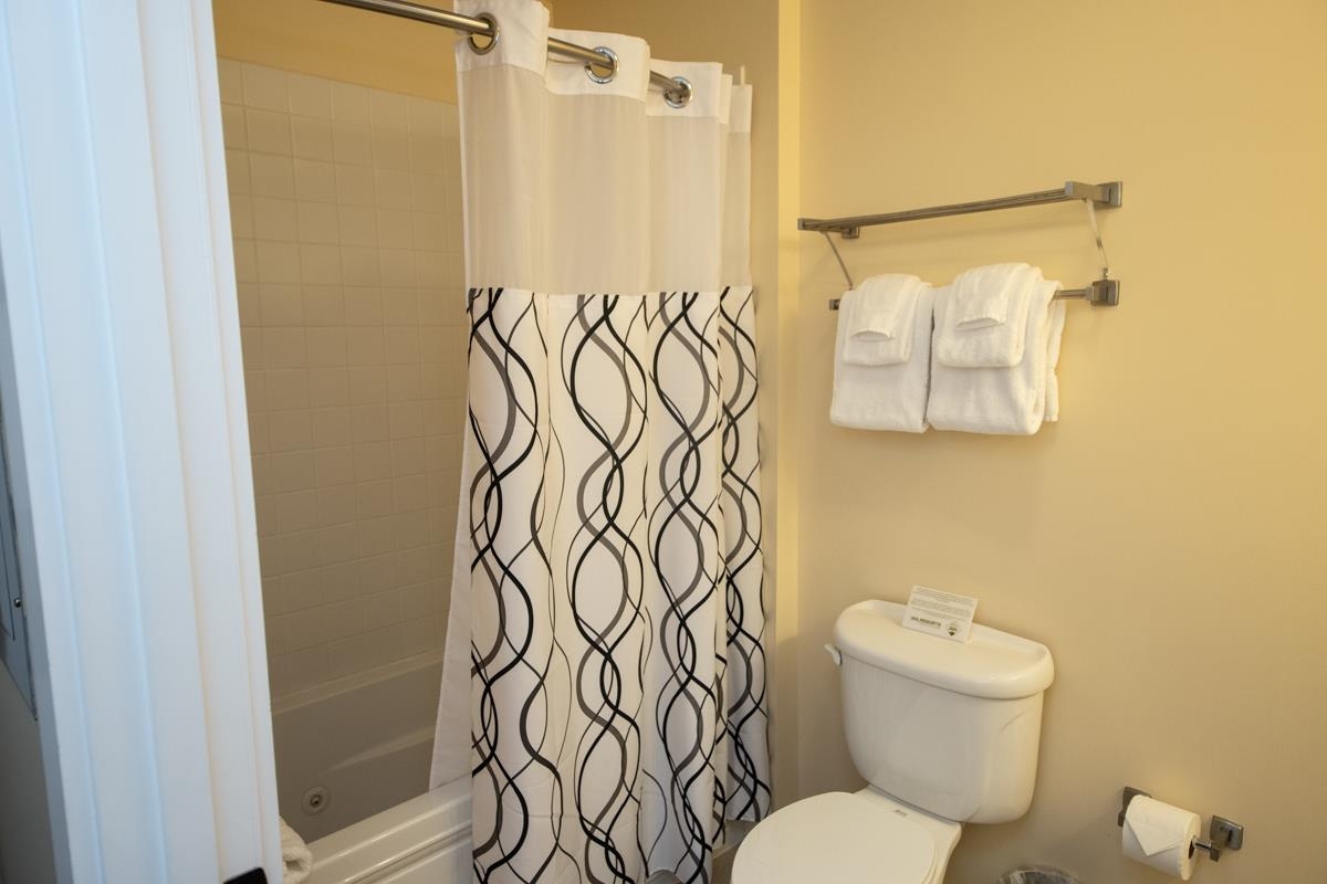 264/266 Qtr. I V Jackson Gore Inn