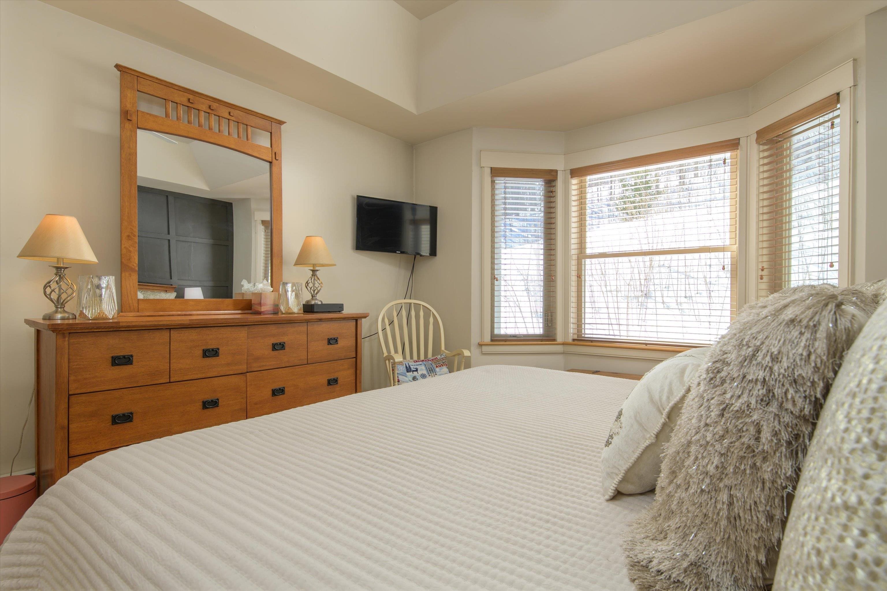 82 Day Break Drive Unit: J-102