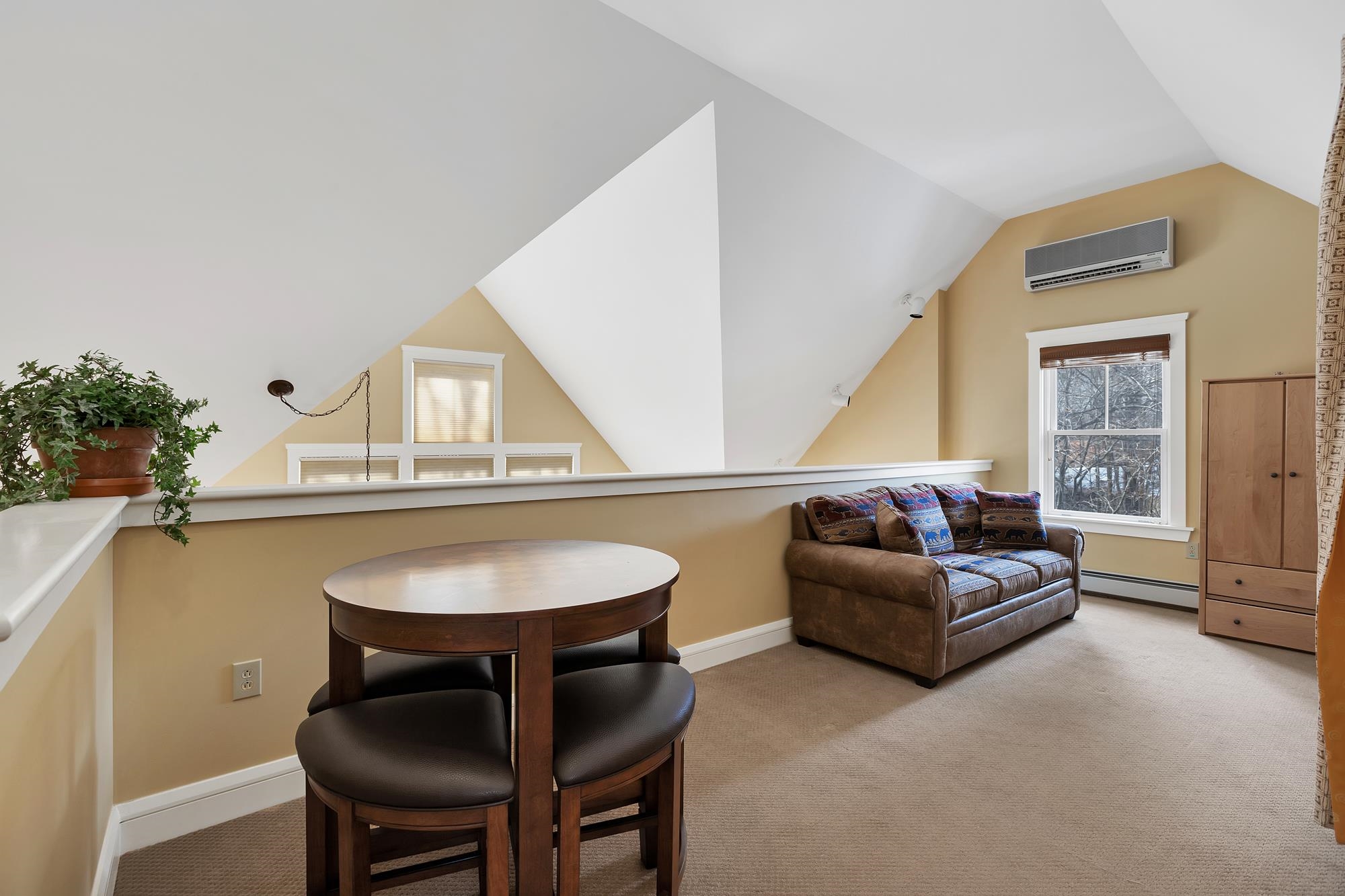 24 Freeman Road Unit: A1