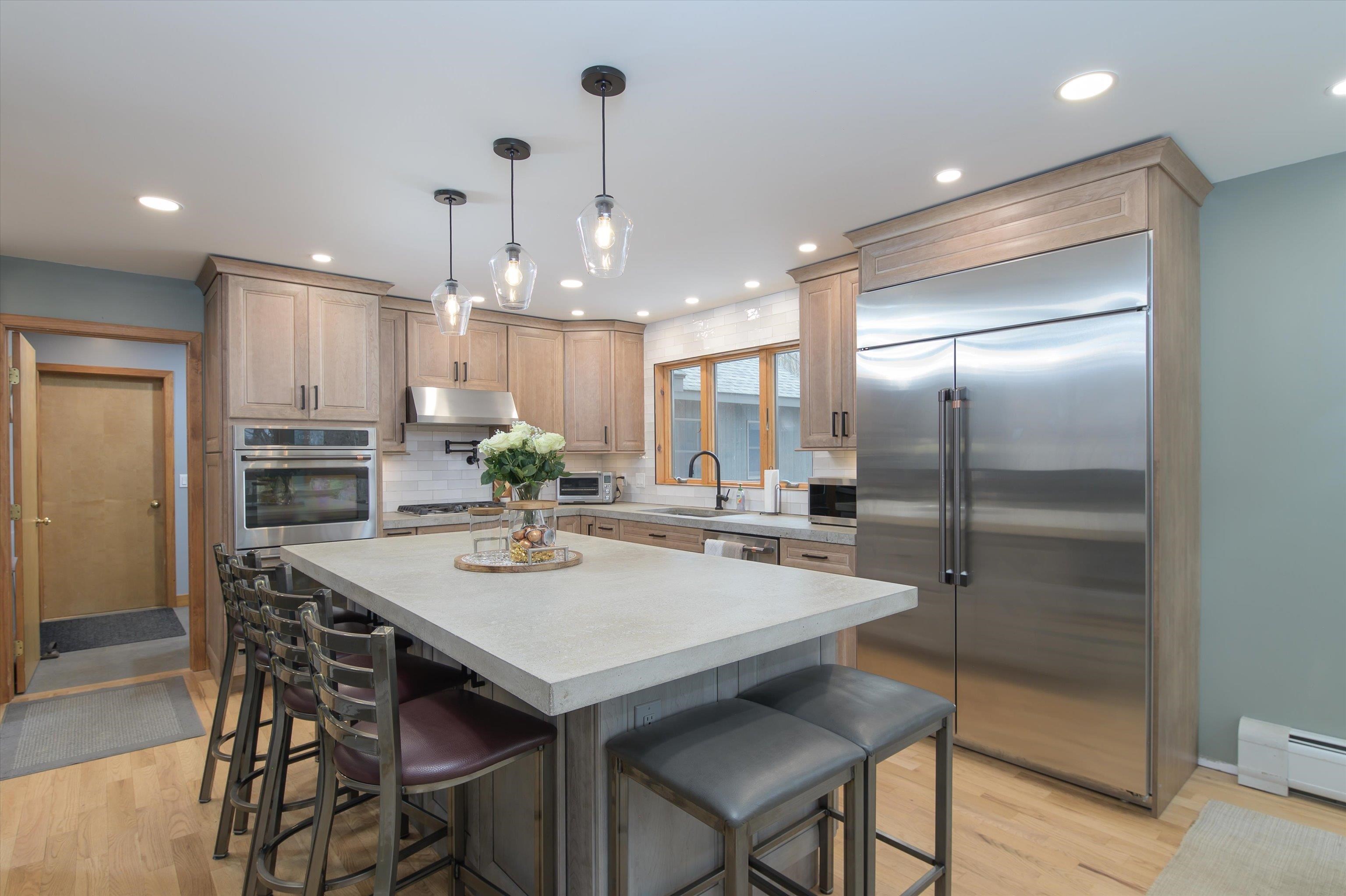 28 Mountain View Drive