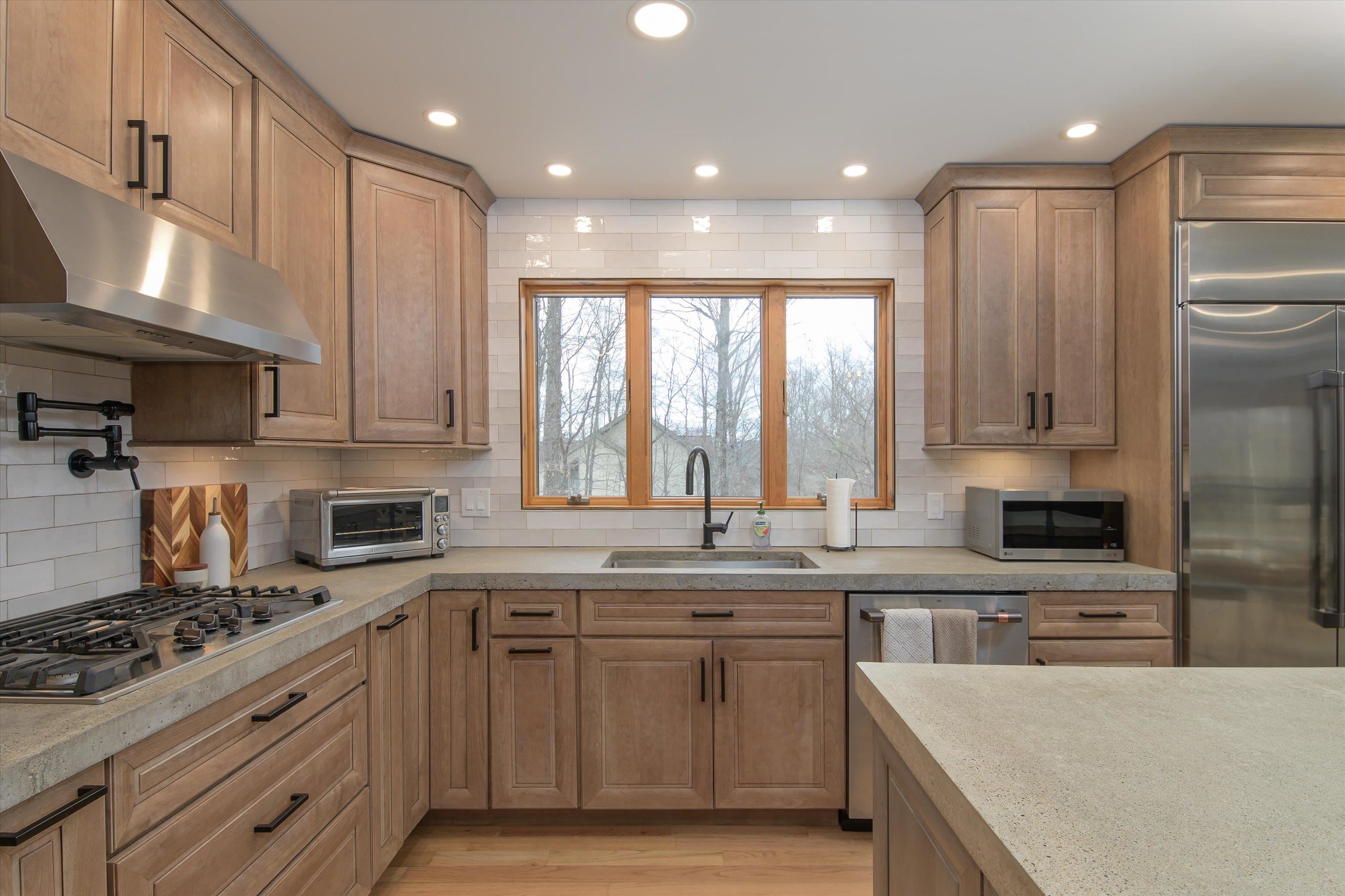 28 Mountain View Drive