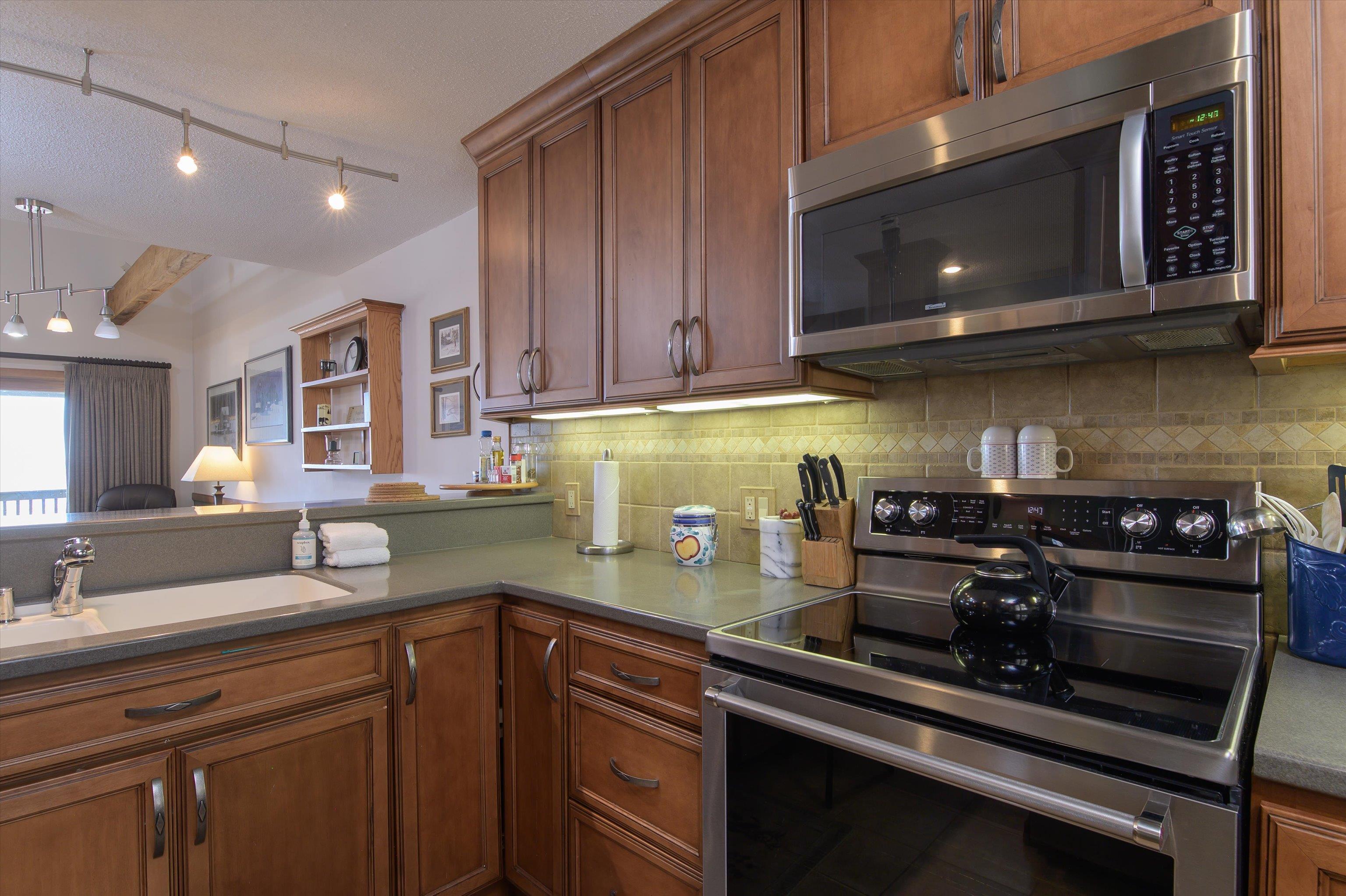 320 Okemo Trailside Extension Unit: 36E