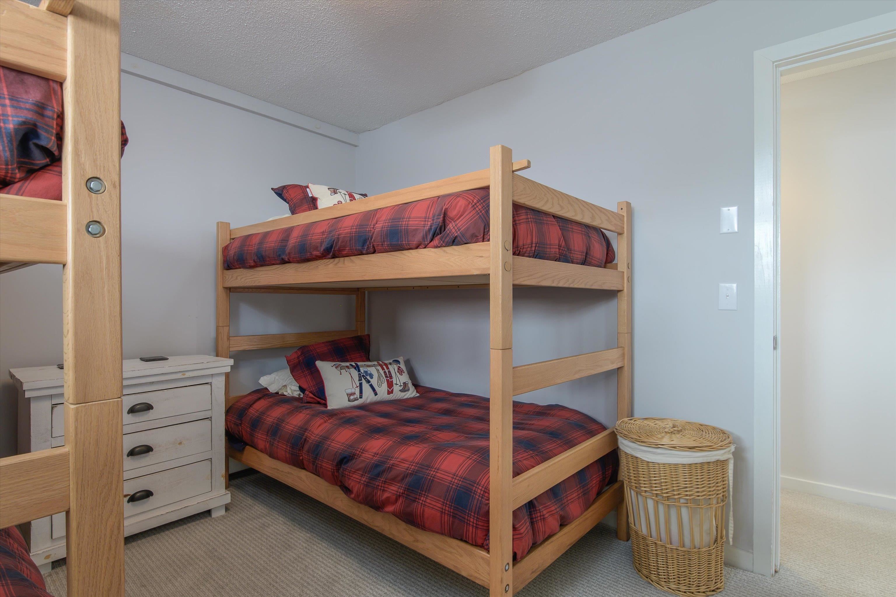 292 Okemo Trailside Extension Unit: 34E