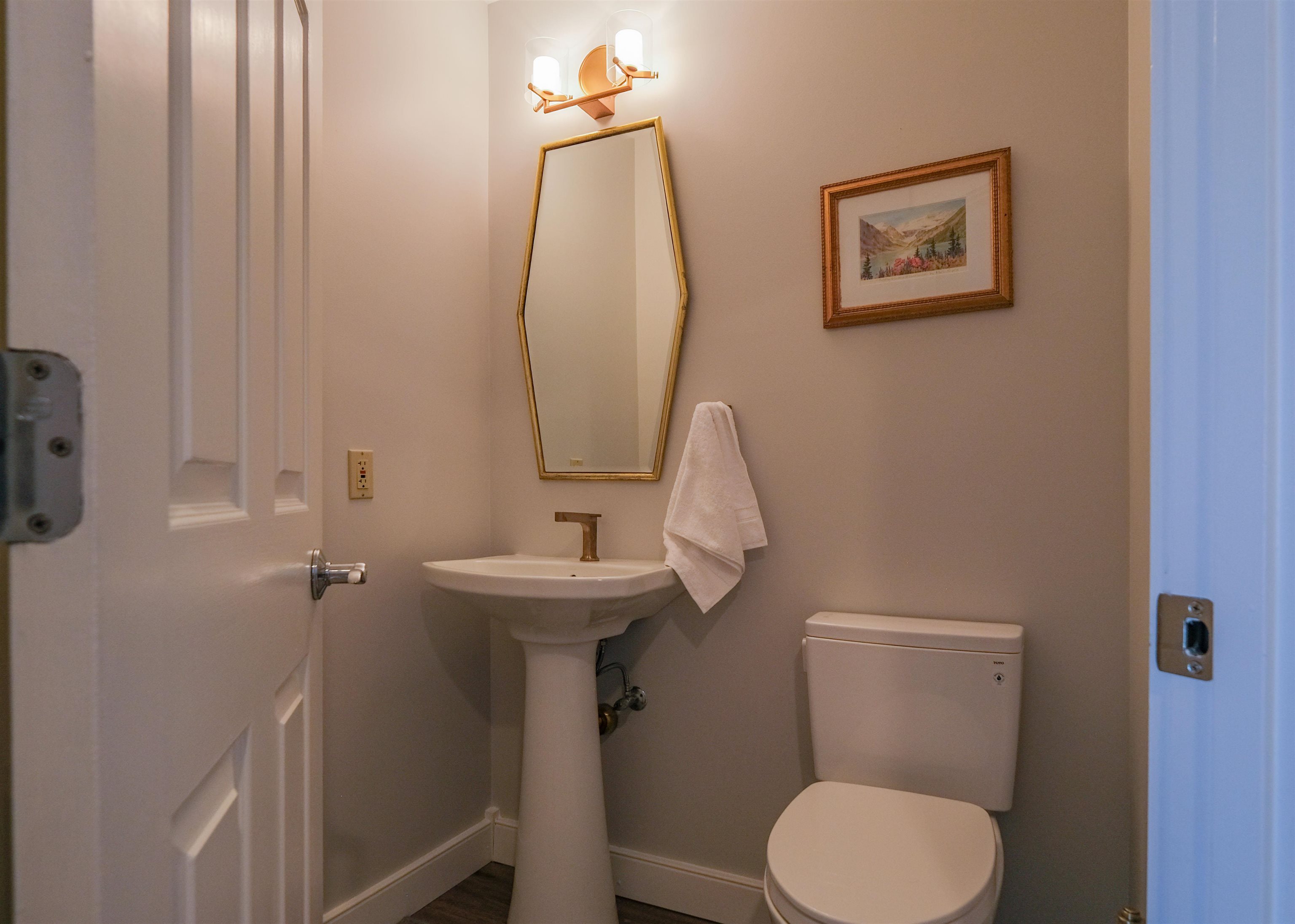 81 Daybreak Drive Unit: I202