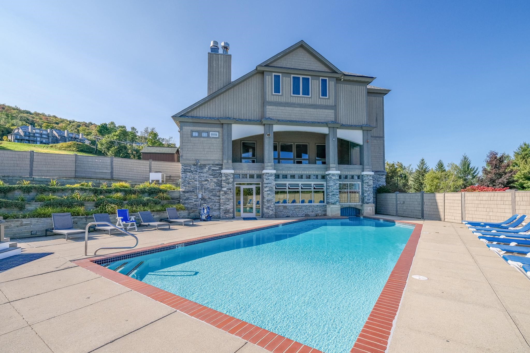 81 Daybreak Drive Unit: I202