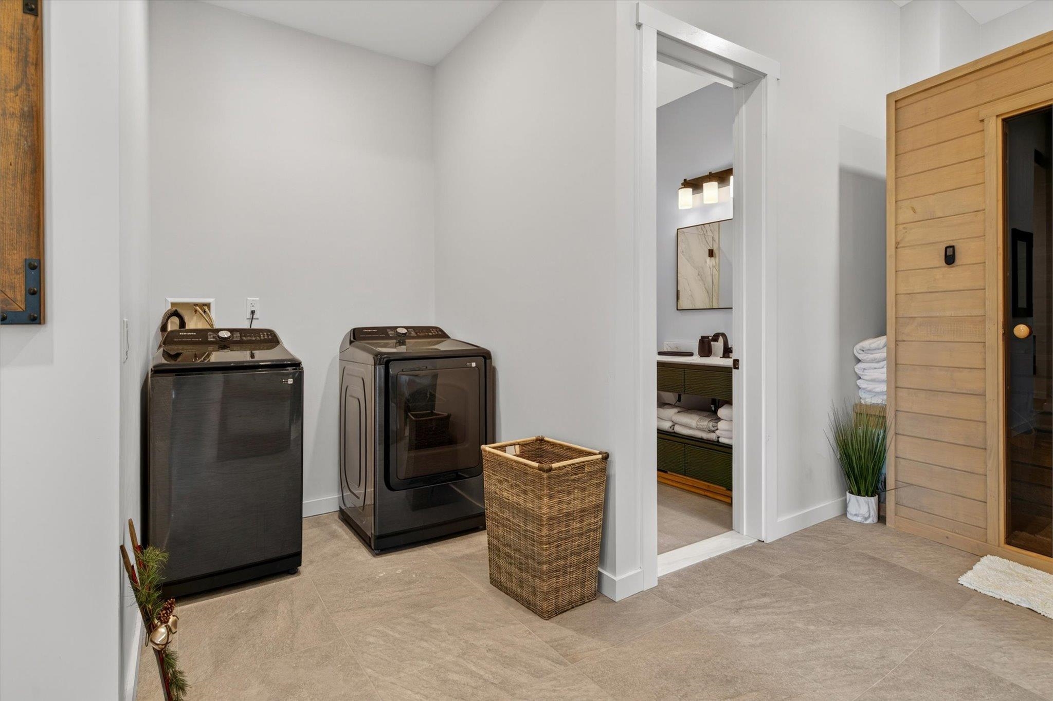 112 Snowbridge Road Unit: L3