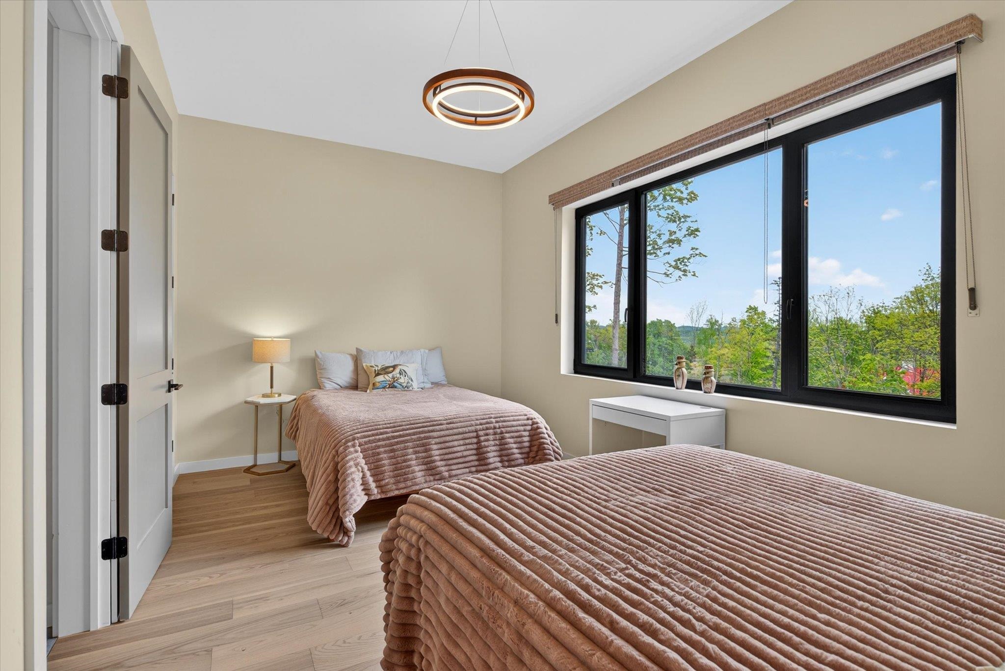 112 Snowbridge Road Unit: L3