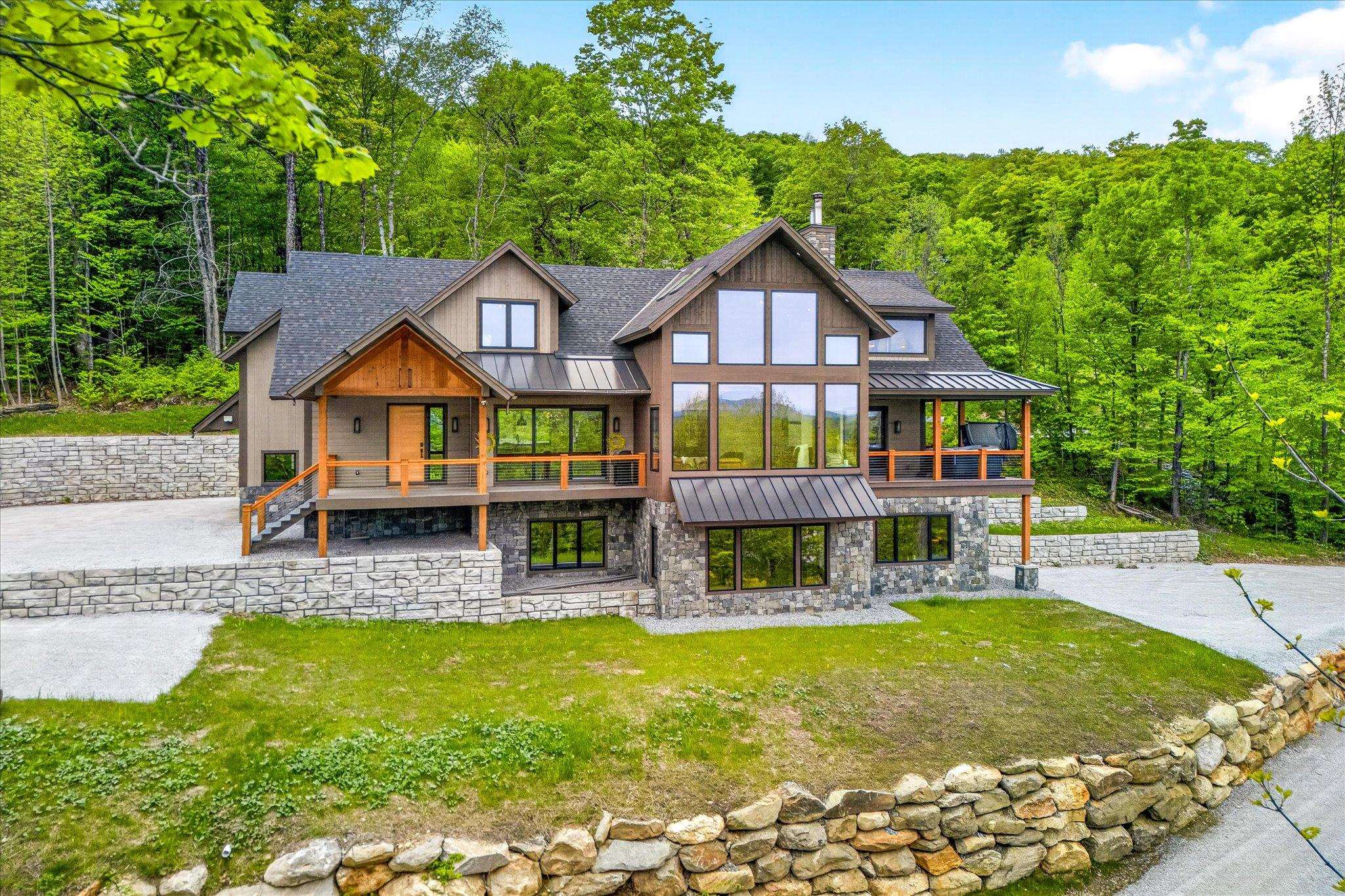 112 Snowbridge Road Unit: L3