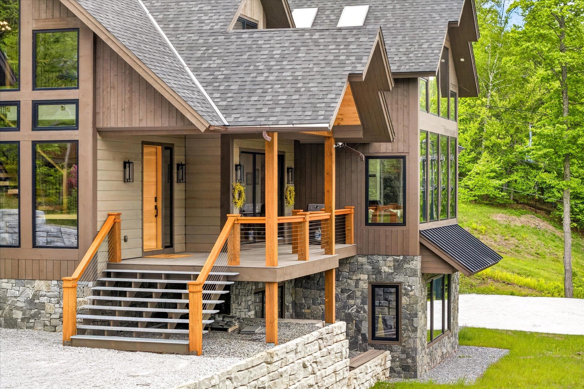 112 Snowbridge Road Unit: L3