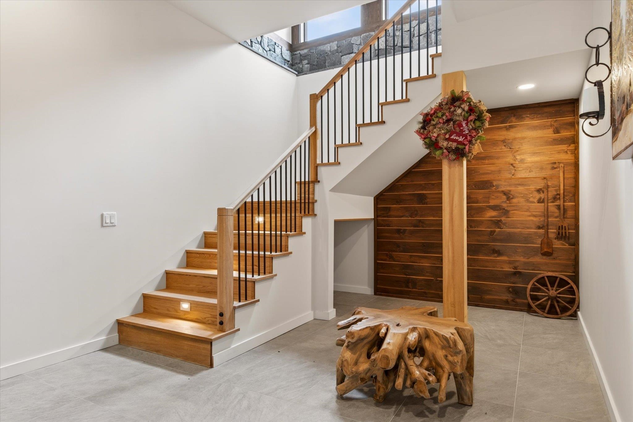 112 Snowbridge Road Unit: L3