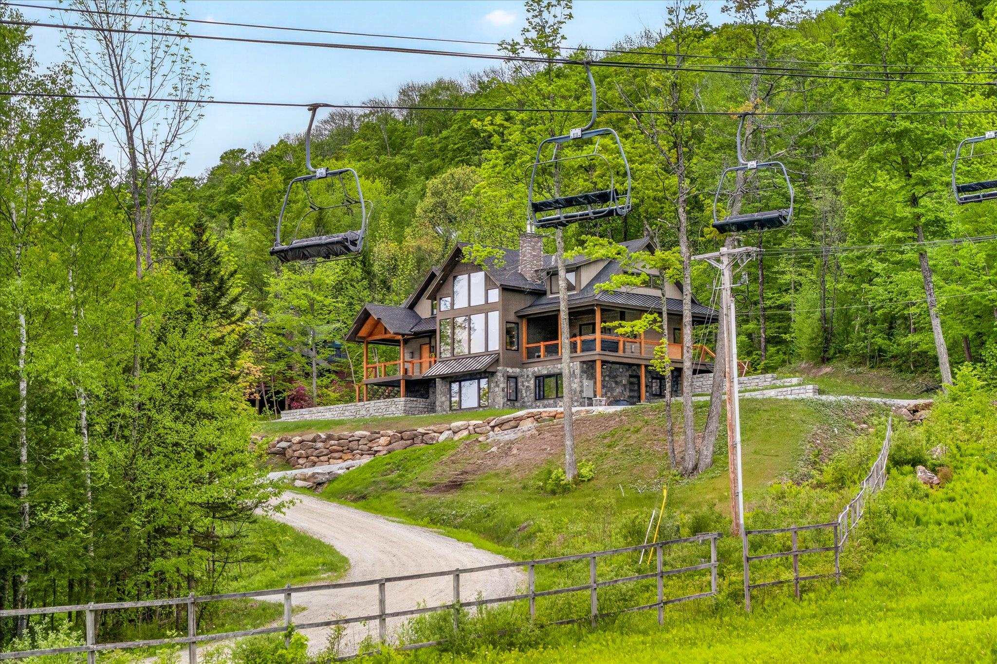 112 Snowbridge Road Unit: L3