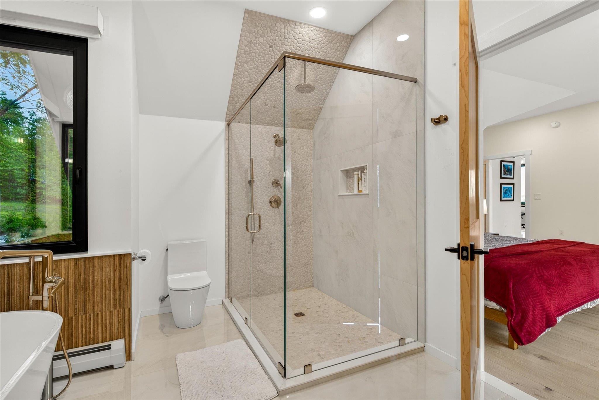 112 Snowbridge Road Unit: L3