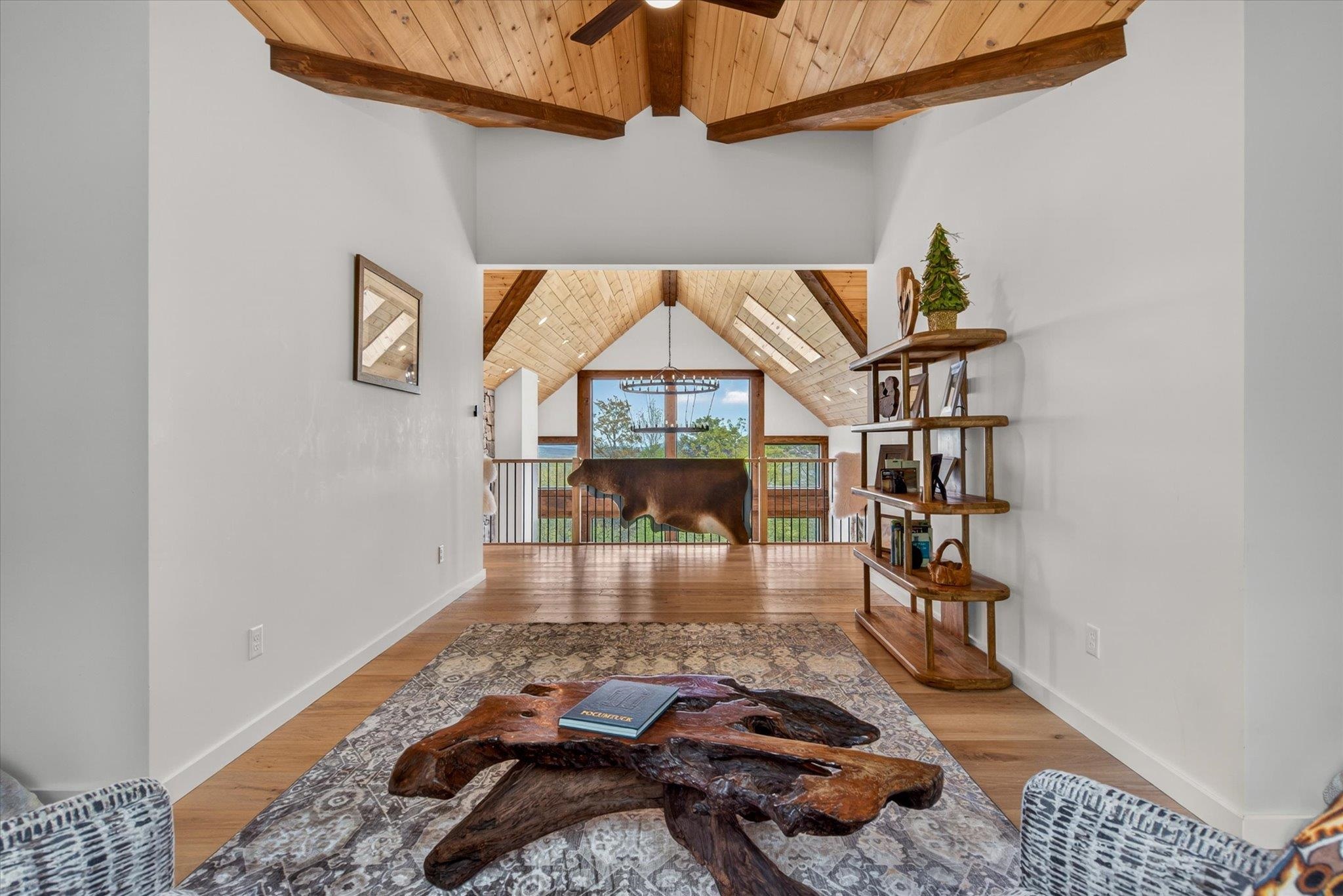 112 Snowbridge Road Unit: L3