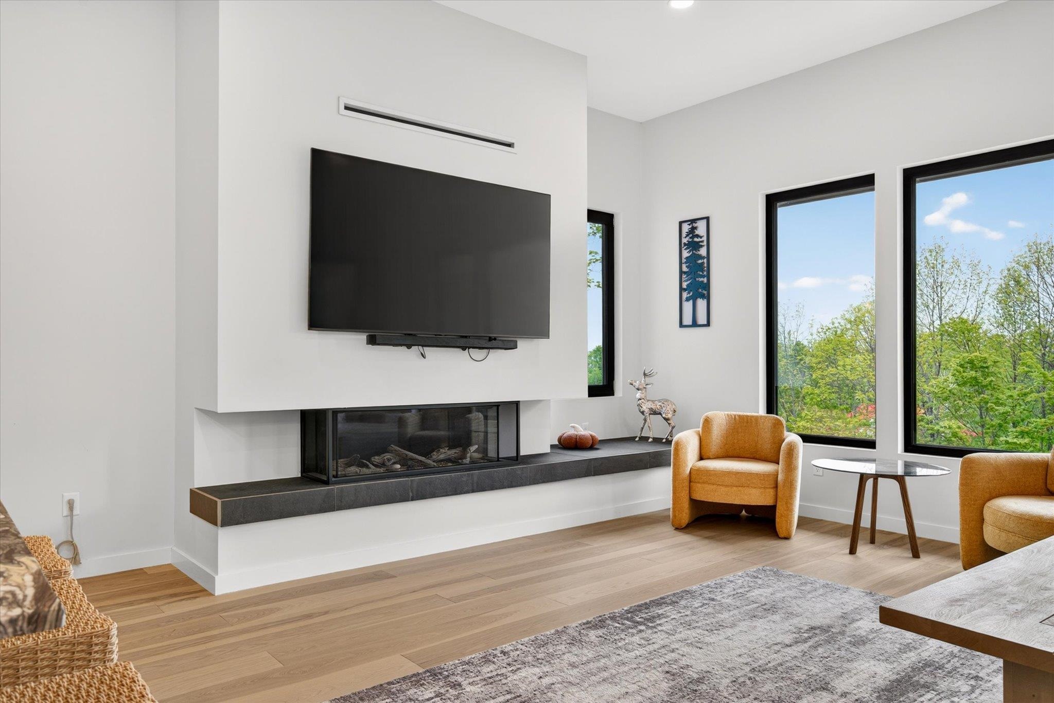 112 Snowbridge Road Unit: L3