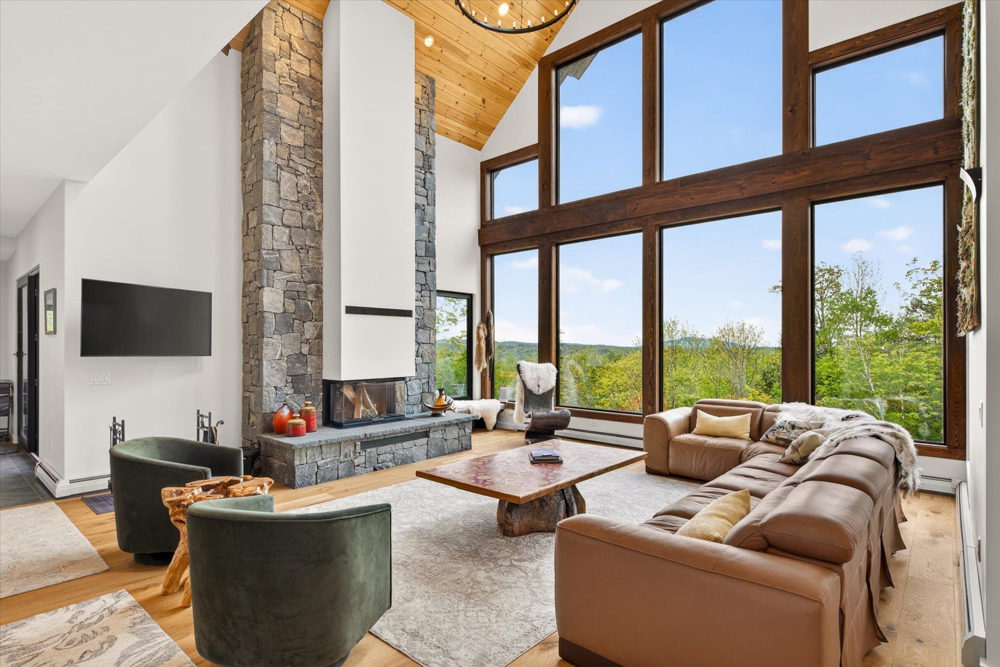 112 Snowbridge Road Unit: L3