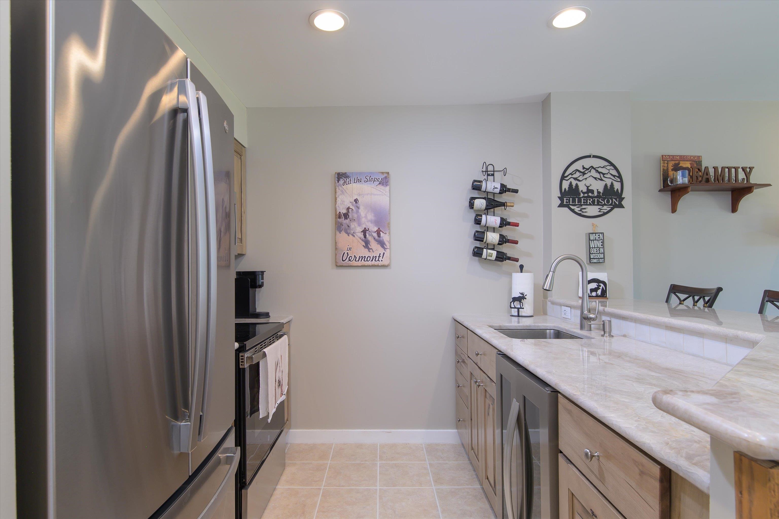 350 Mountain Road Unit: B103
