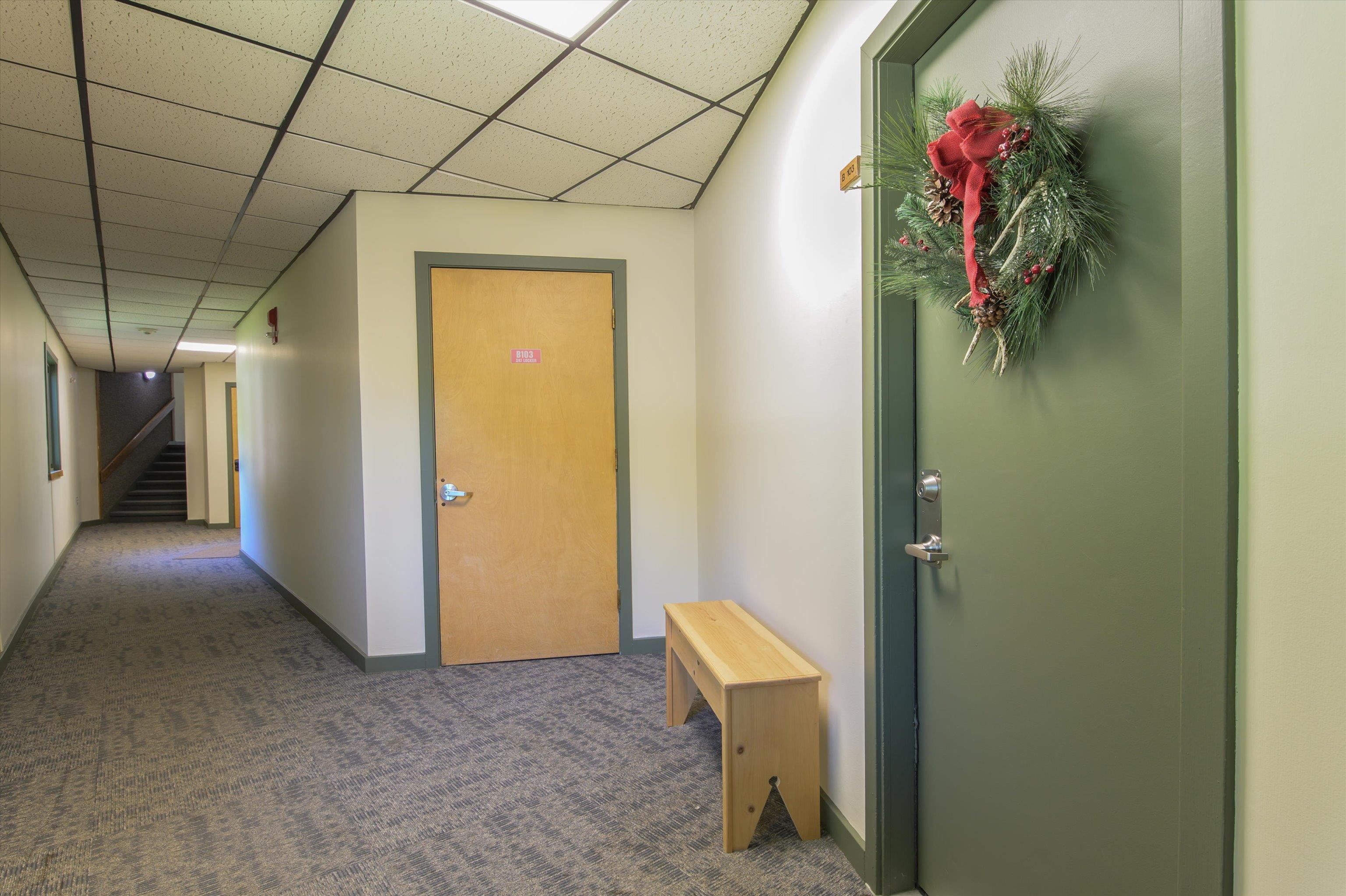 350 Mountain Road Unit: B103