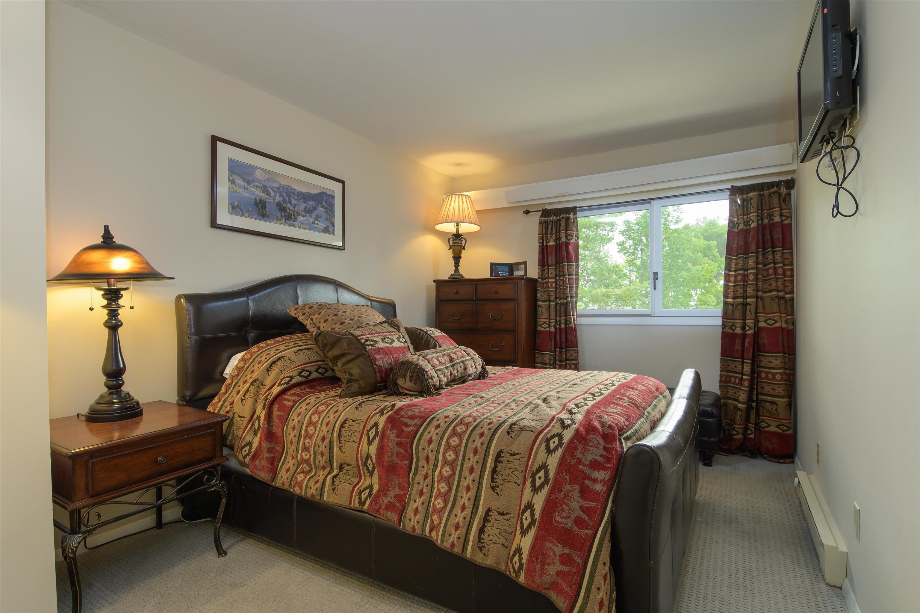 61 Rimrock Road Unit: 11C