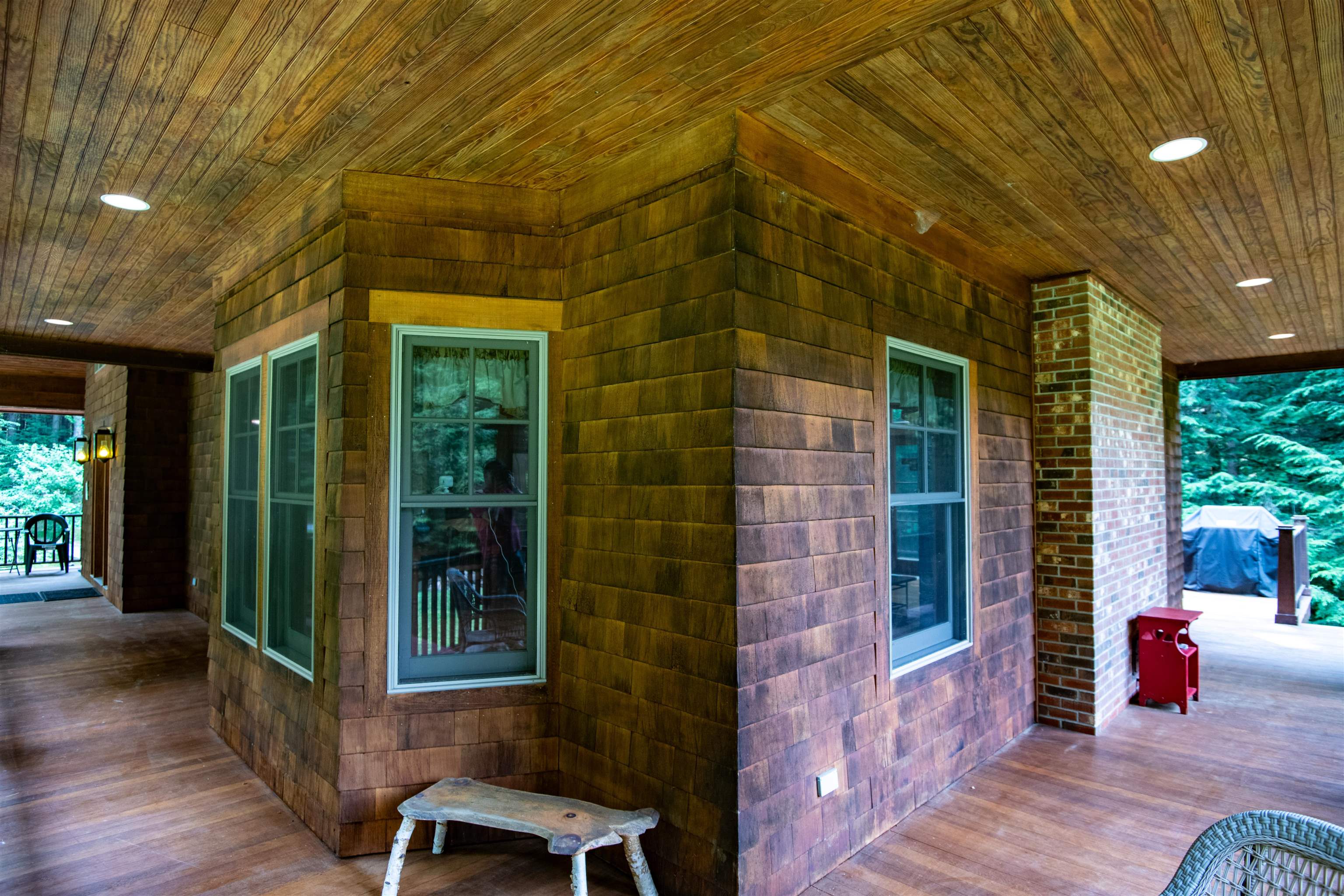 182 Farm Ridge Road