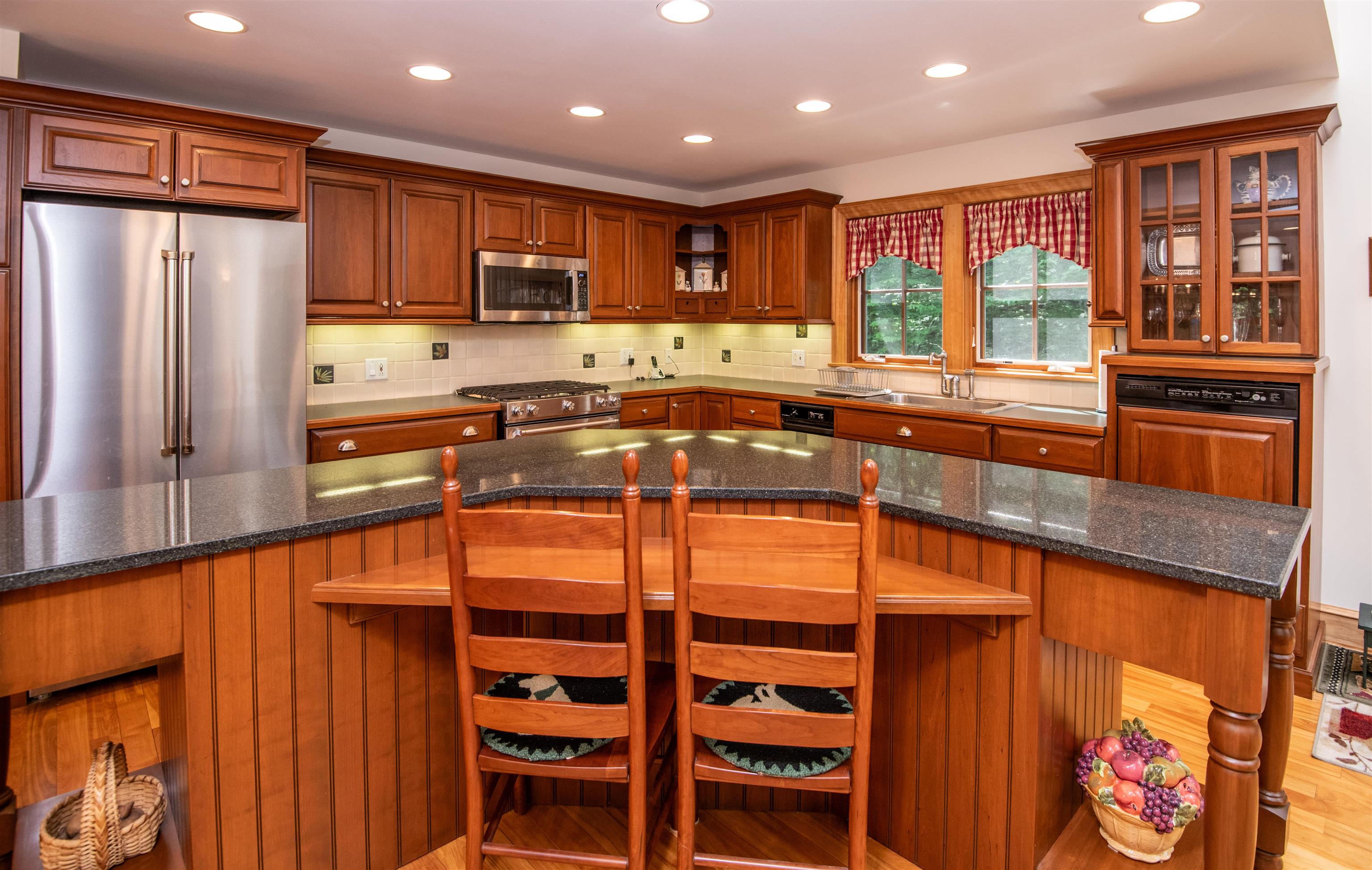 182 Farm Ridge Road