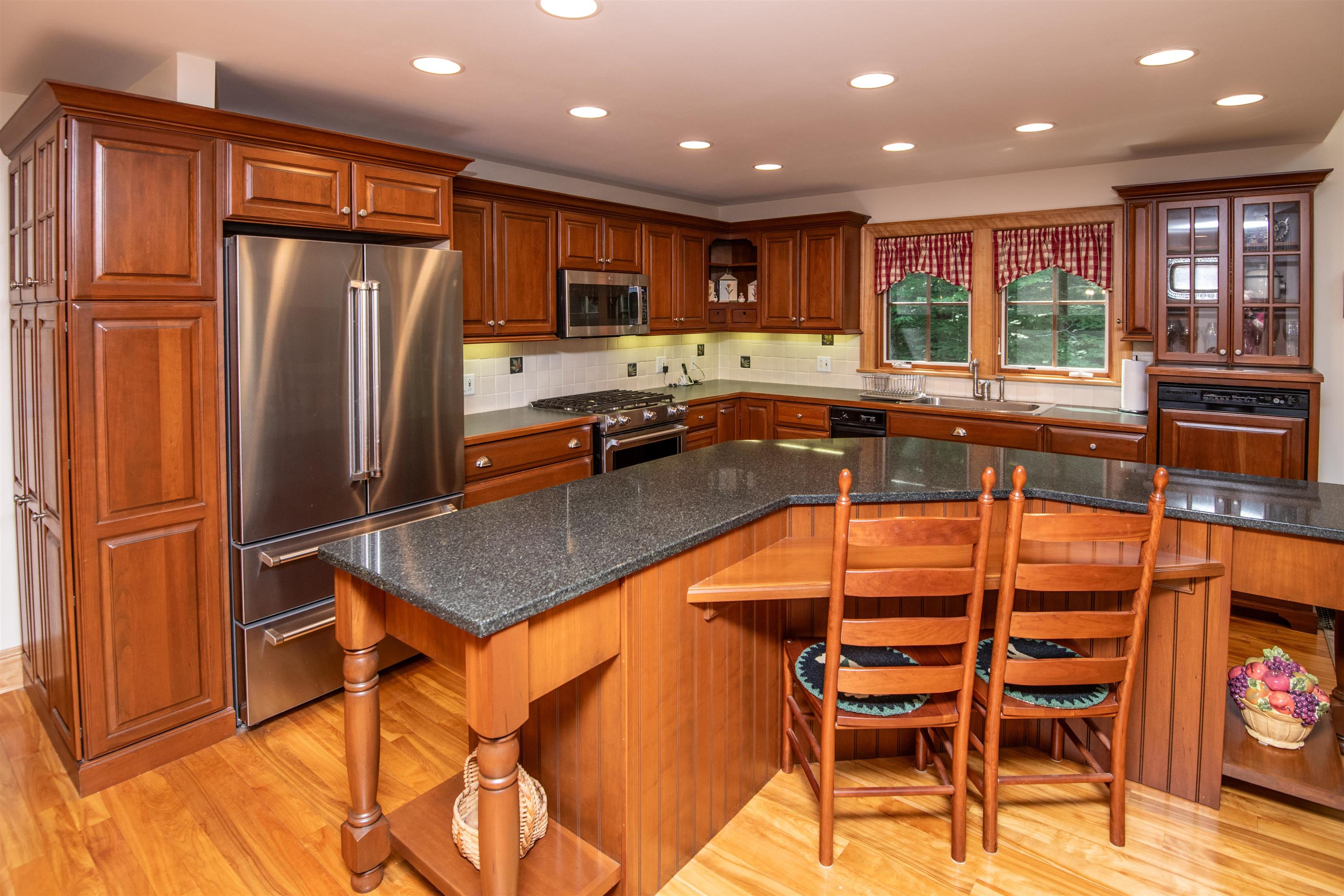 182 Farm Ridge Road
