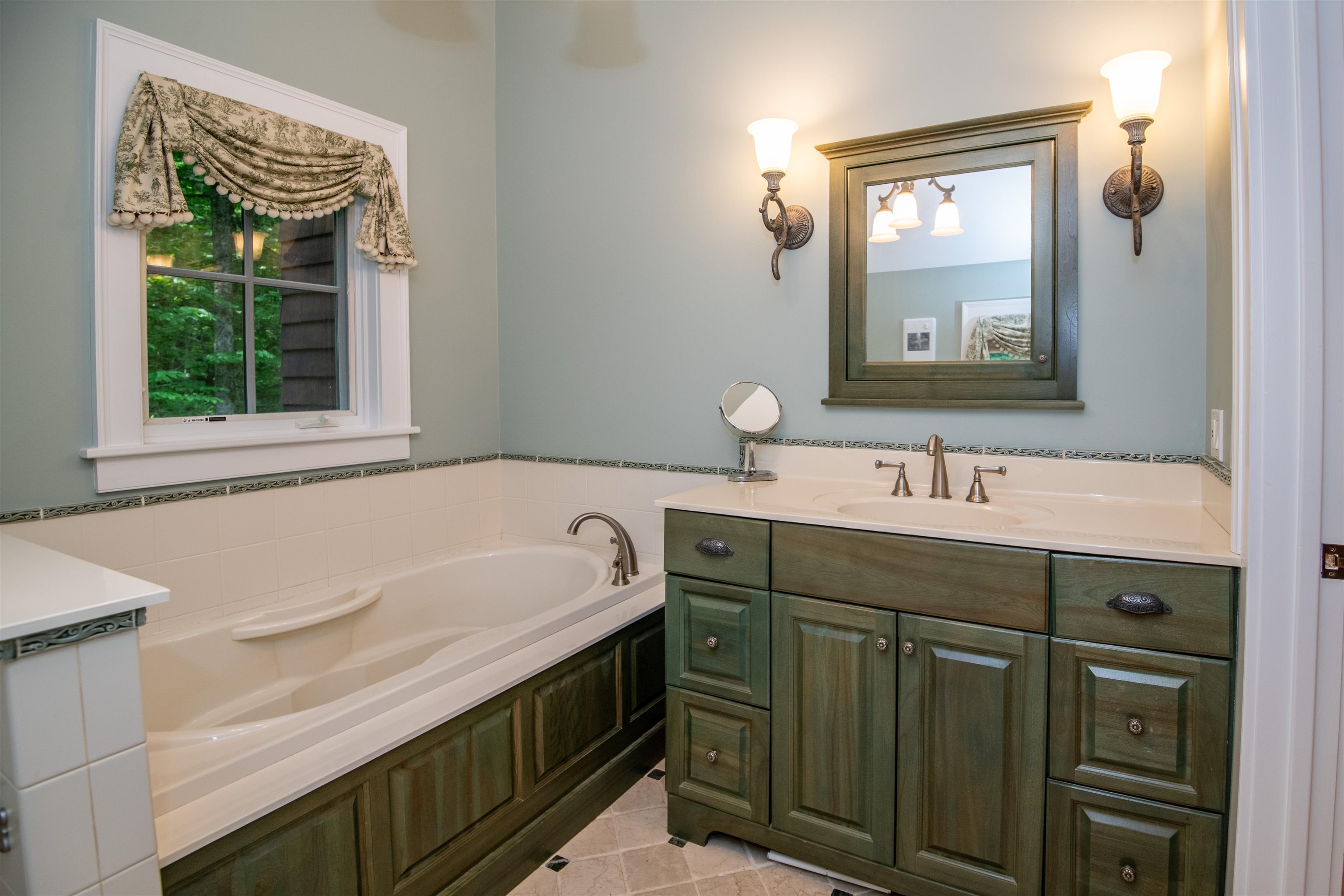 182 Farm Ridge Road