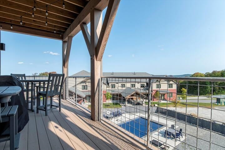37 Village Center Road Unit: Blue Spruce #4