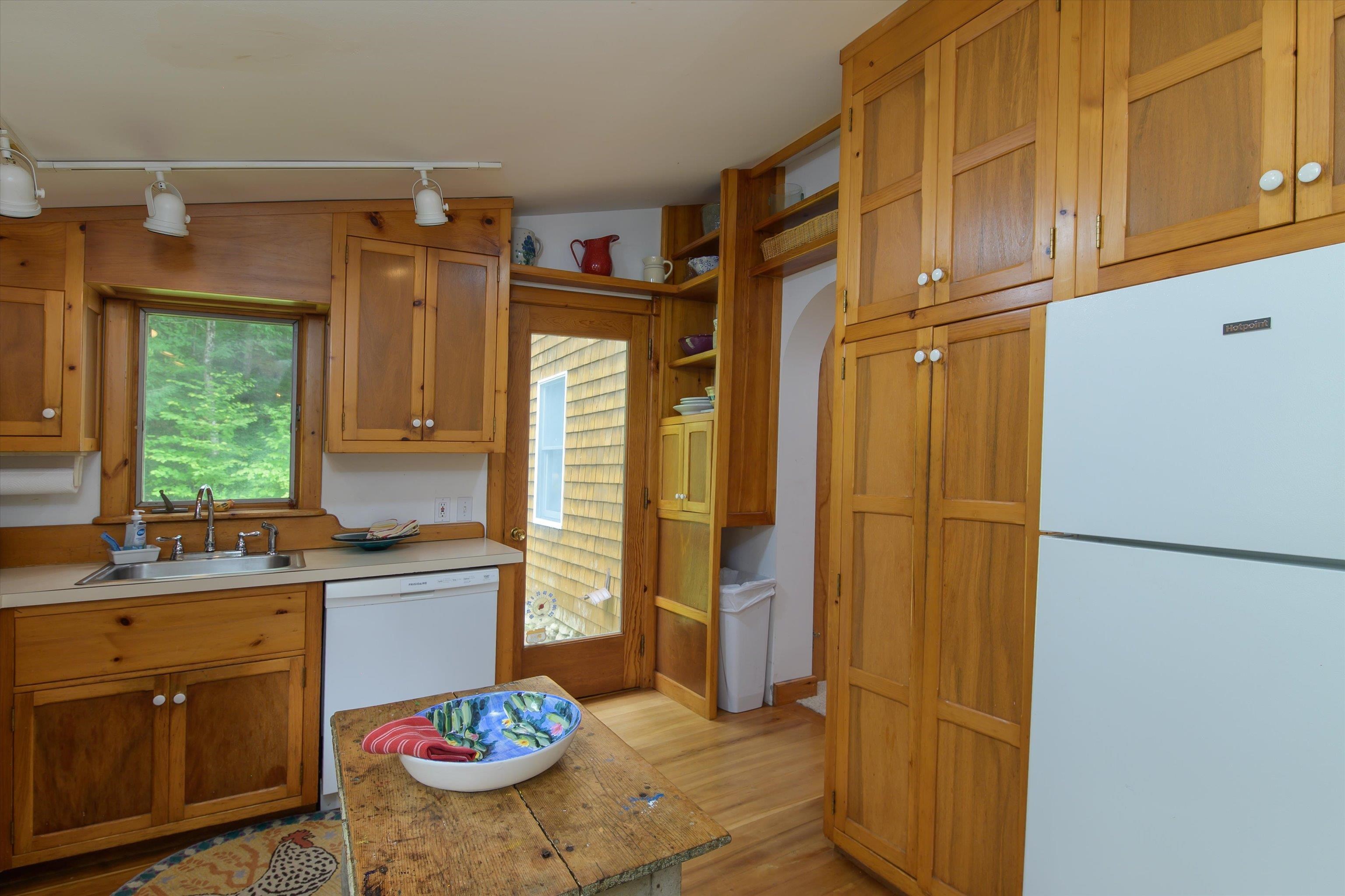 46 Carpenters Point Road