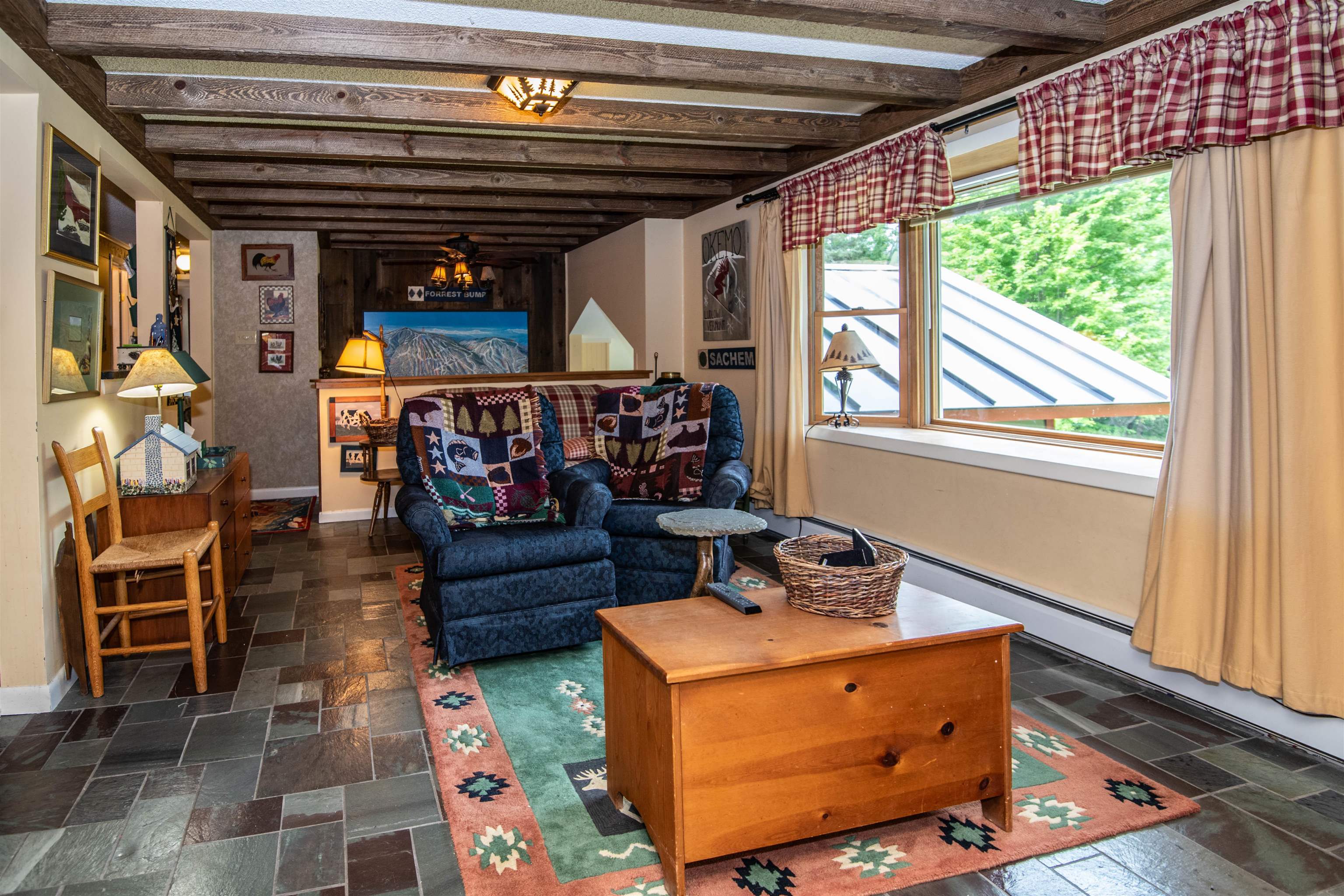 1545 East Hill Road