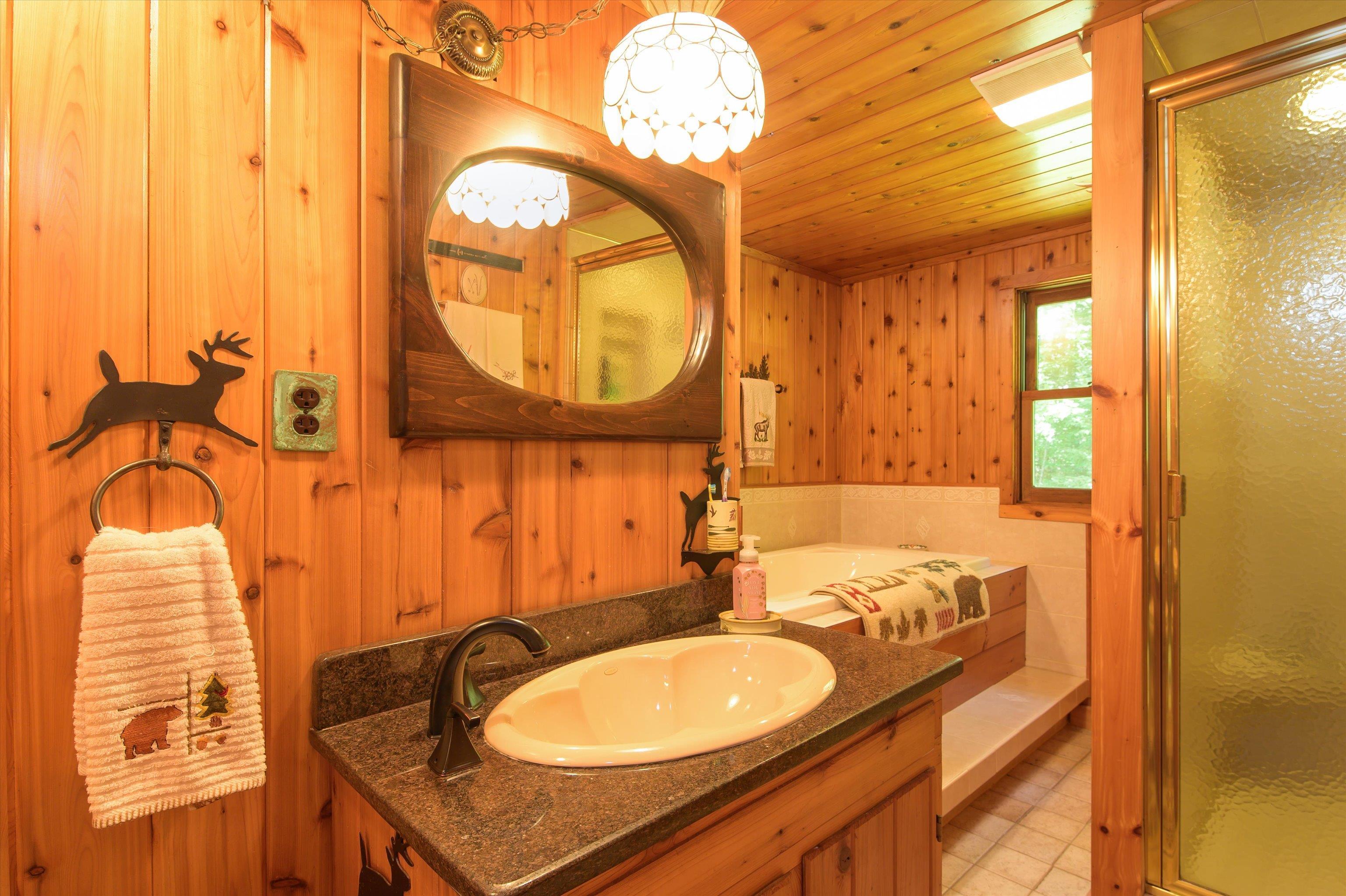 220 Ellison Loop Road