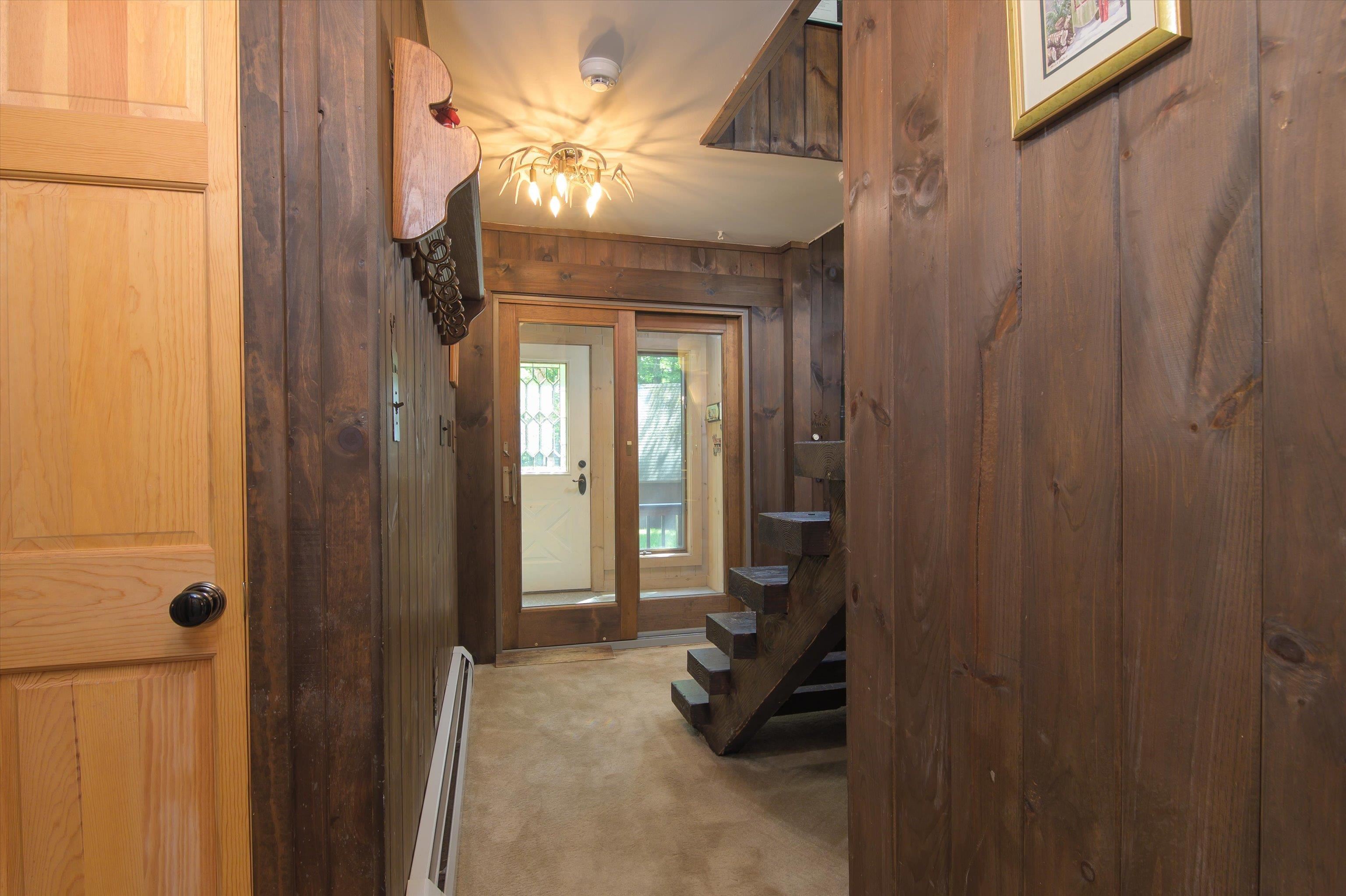 220 Ellison Loop Road