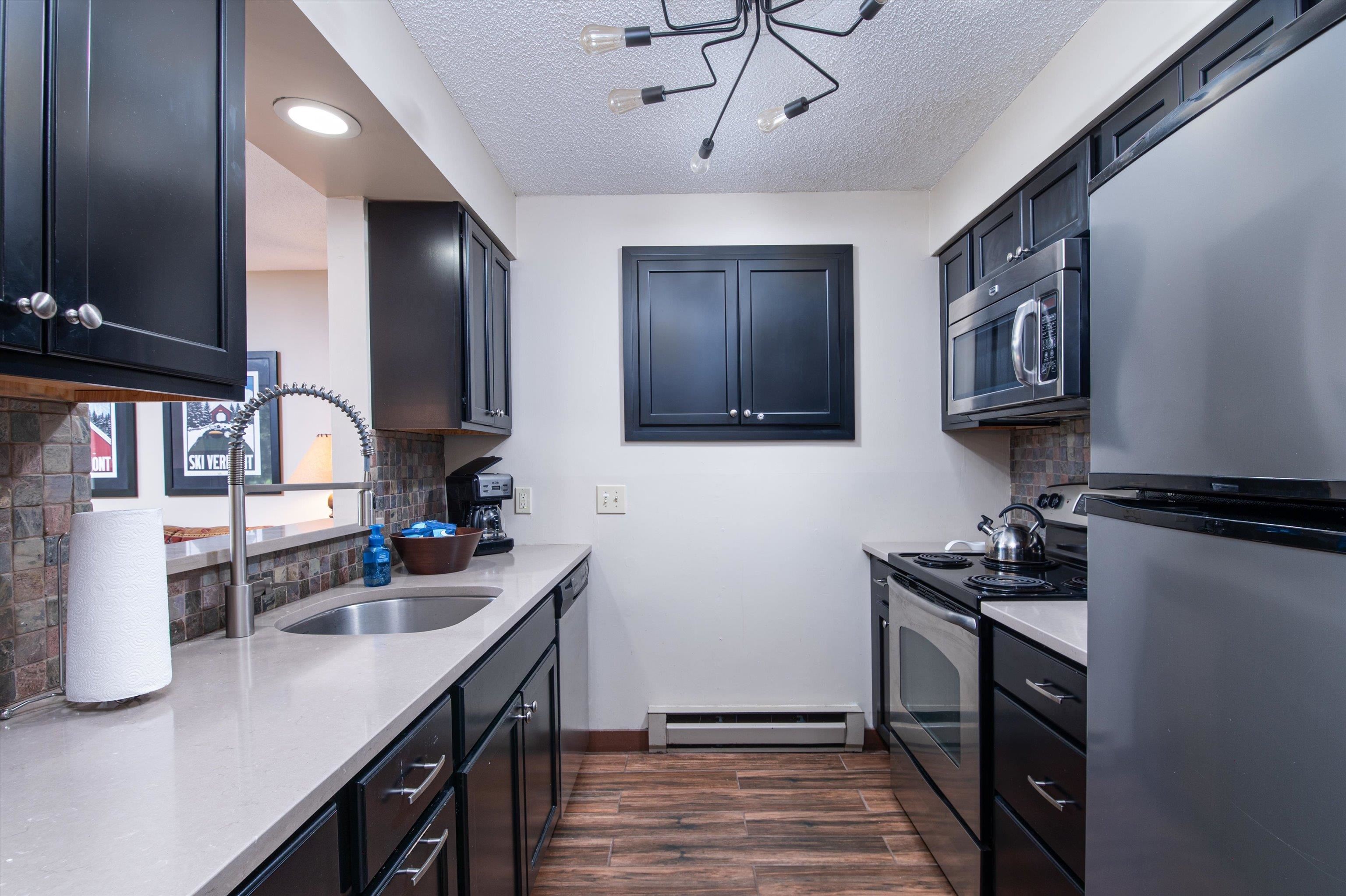 100 Kettlebrook Road Unit: E4